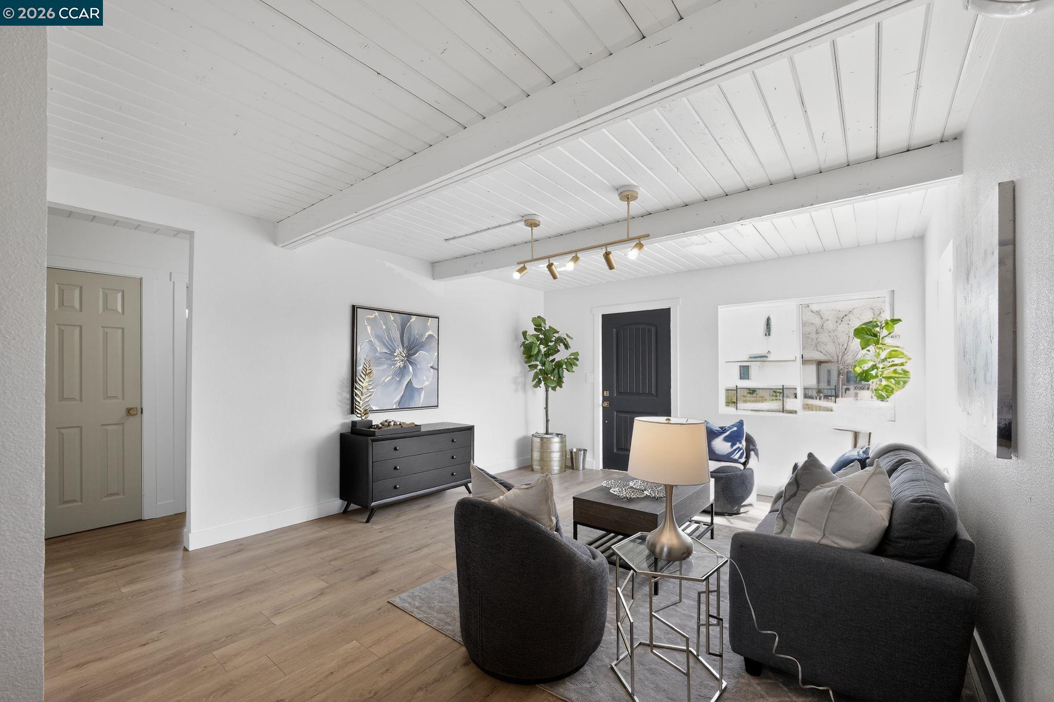 Detail Gallery Image 9 of 22 For 87 Bay Drive, Bay Point,  CA 94565-1404 - 3 Beds | 1 Baths