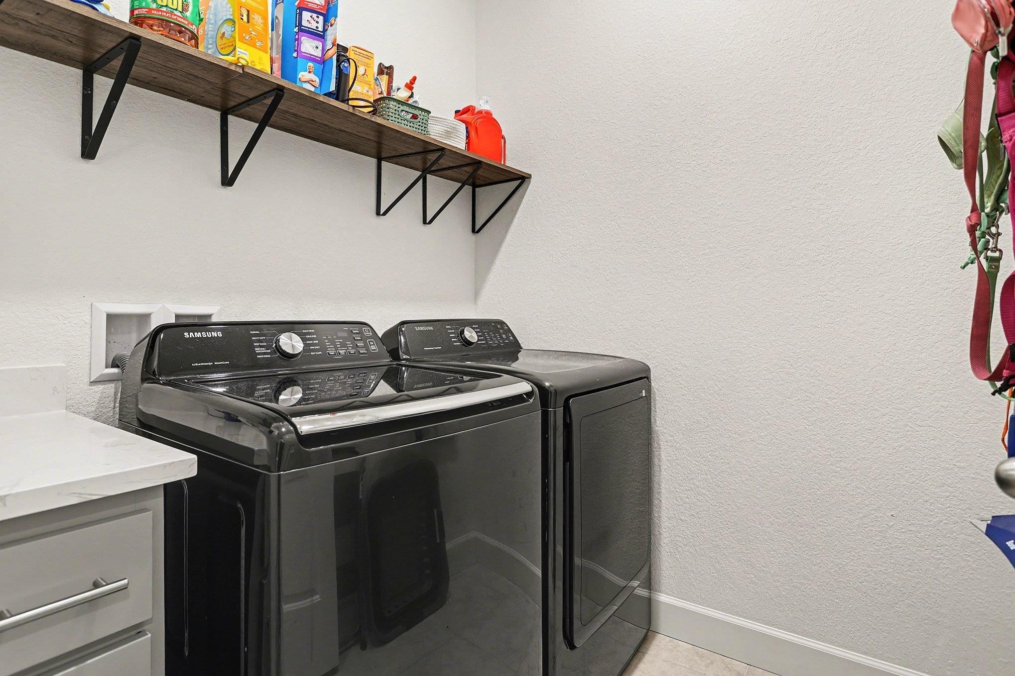 Detail Gallery Image 17 of 26 For 3033 Honeycomb Ct, Antioch,  CA 94509 - 4 Beds | 2/1 Baths