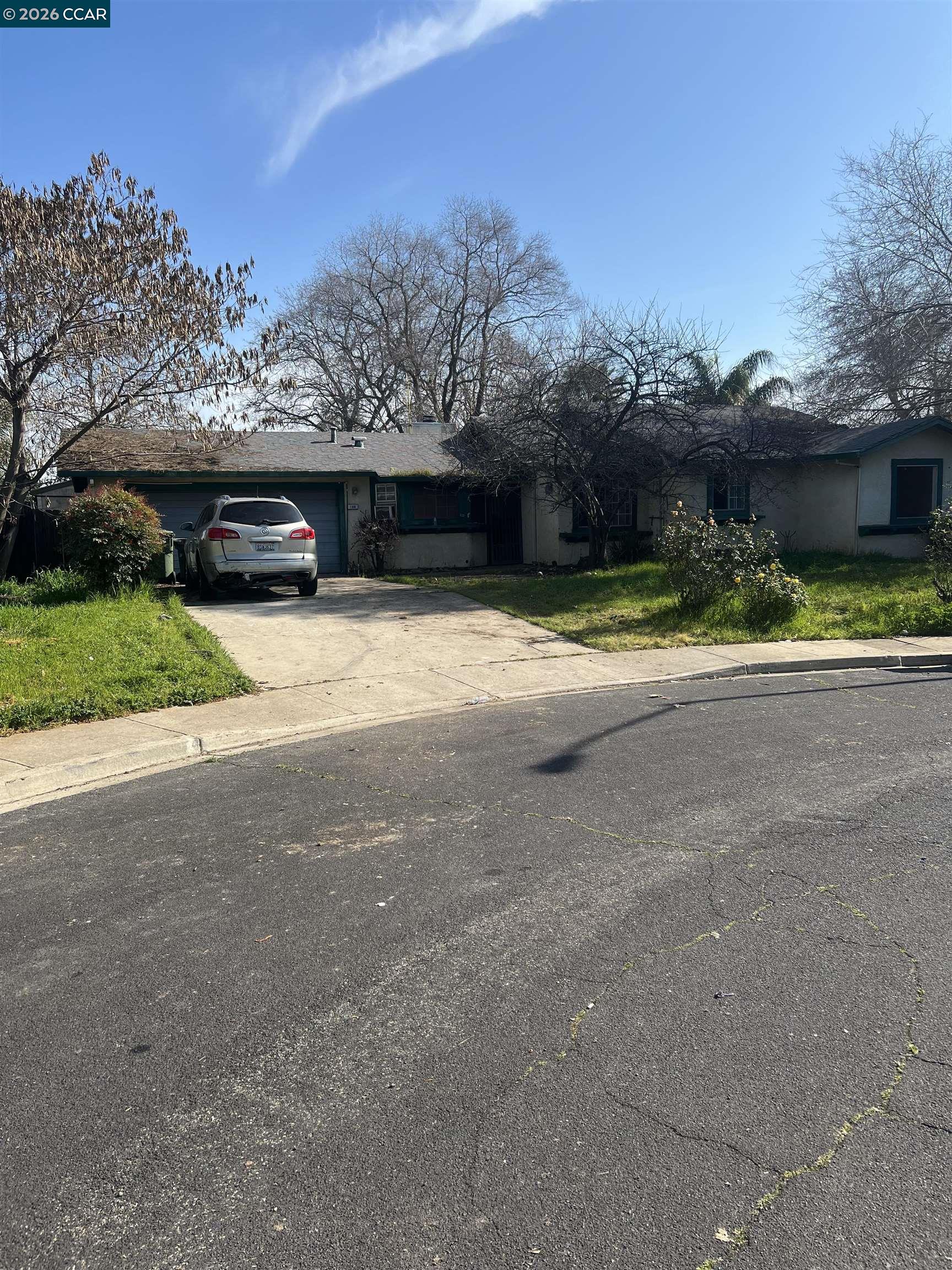 Front Image Thumbnail for CC41123113