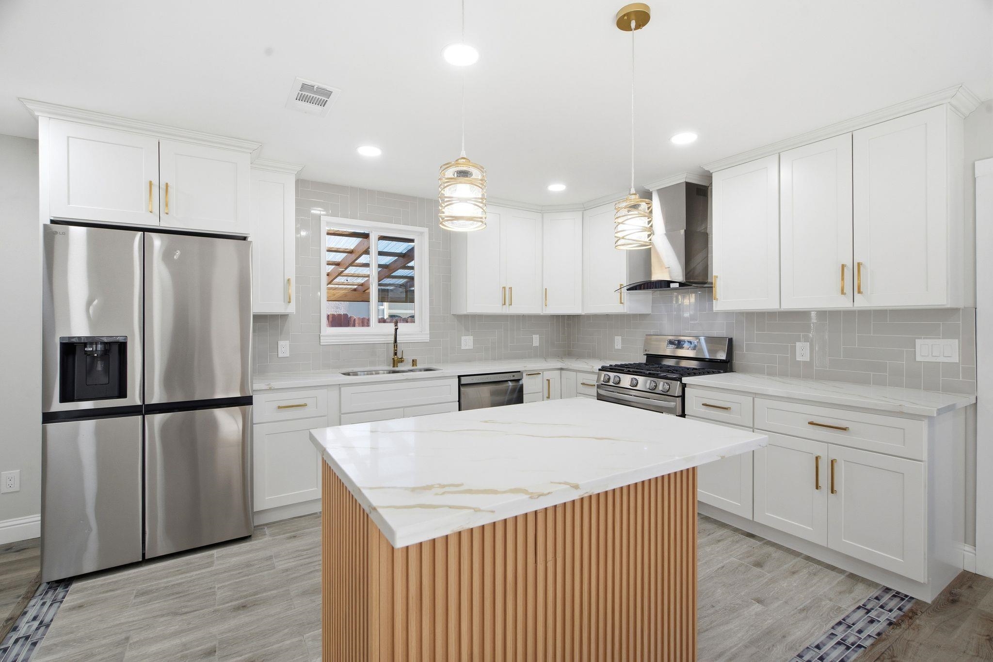 Detail Gallery Image 13 of 42 For 974 Ventura Ave, Livermore,  CA 94551 - 3 Beds | 2 Baths