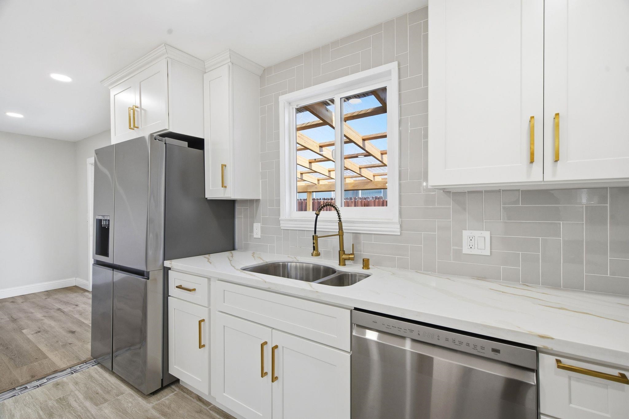 Detail Gallery Image 18 of 42 For 974 Ventura Ave, Livermore,  CA 94551 - 3 Beds | 2 Baths