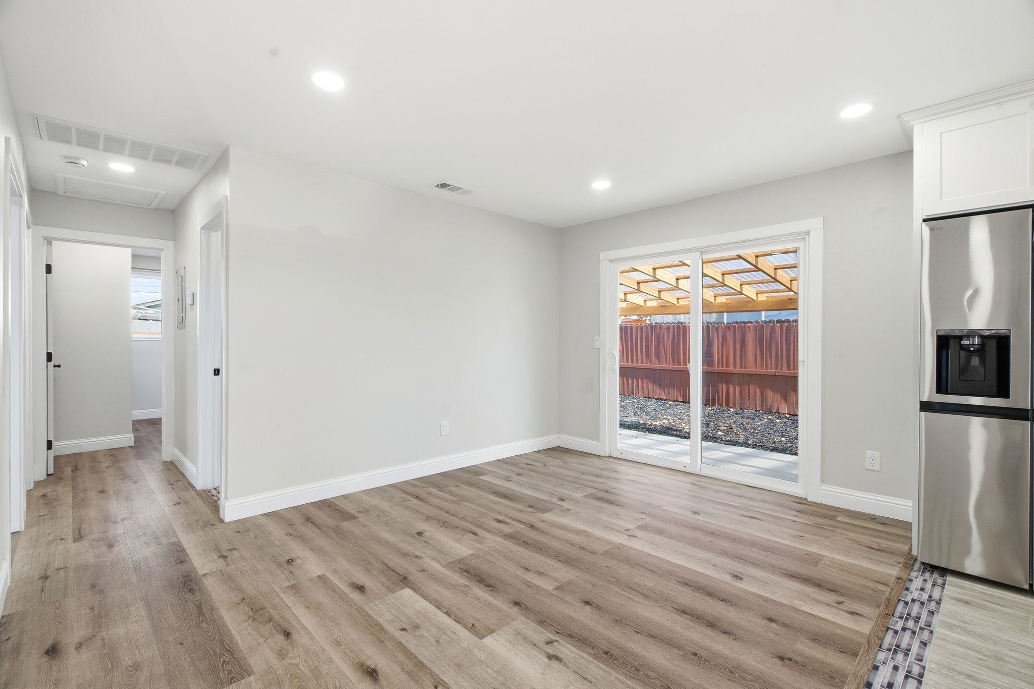 Detail Gallery Image 21 of 42 For 974 Ventura Ave, Livermore,  CA 94551 - 3 Beds | 2 Baths