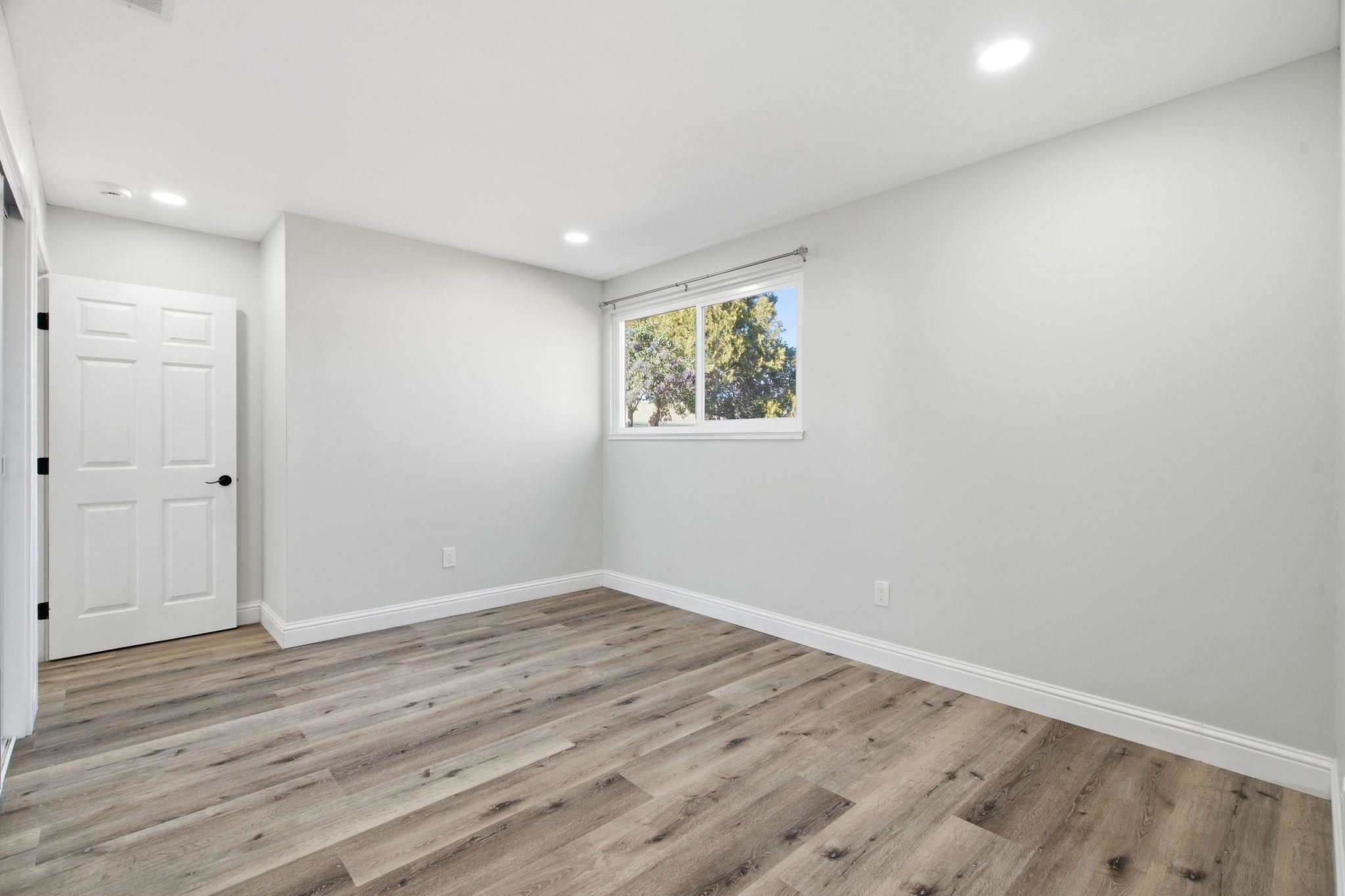 Detail Gallery Image 23 of 42 For 974 Ventura Ave, Livermore,  CA 94551 - 3 Beds | 2 Baths