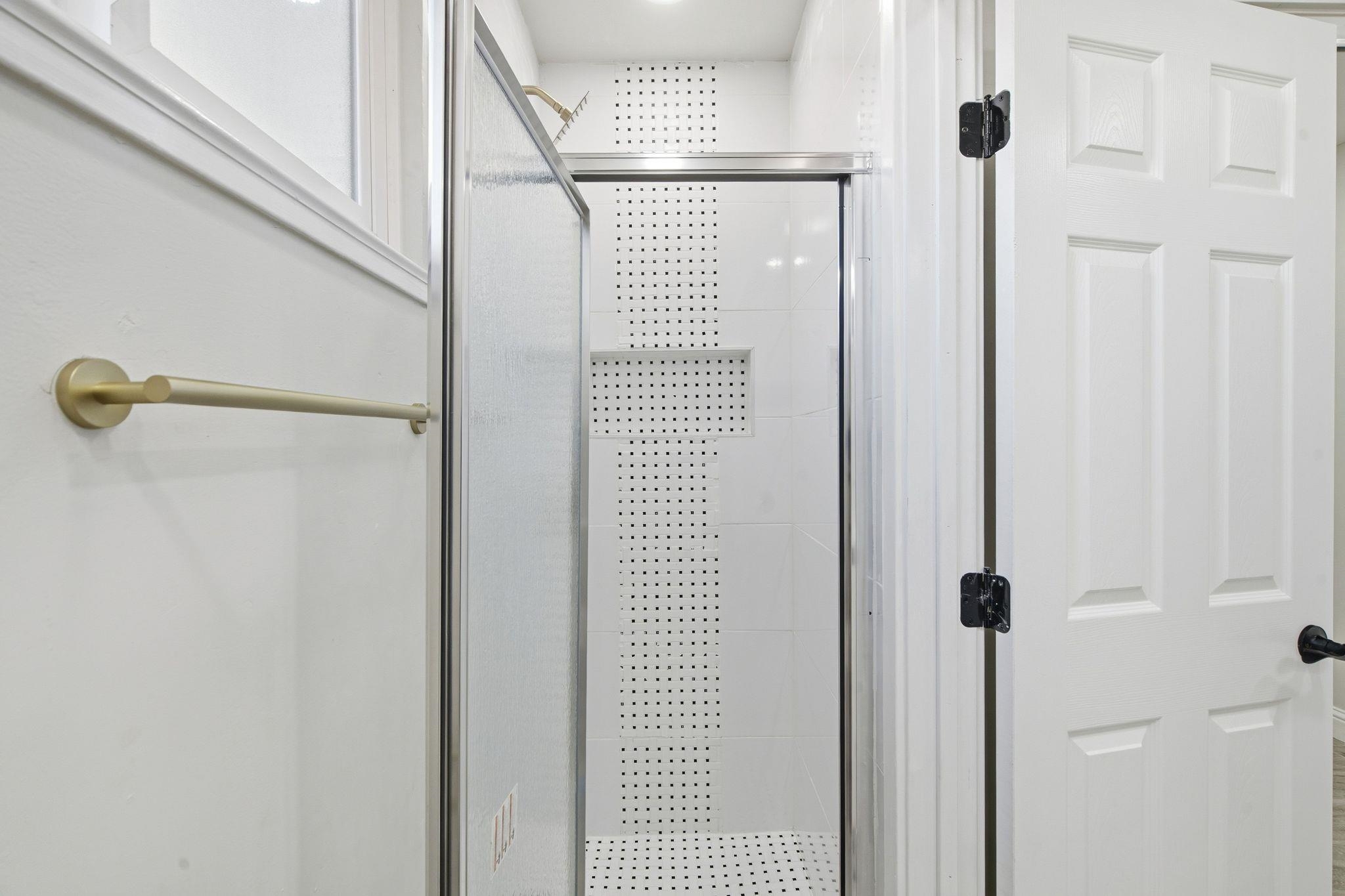 Detail Gallery Image 28 of 42 For 974 Ventura Ave, Livermore,  CA 94551 - 3 Beds | 2 Baths