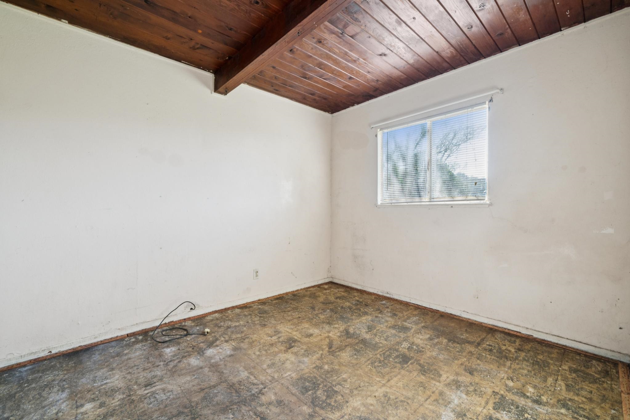 Detail Gallery Image 10 of 14 For 318 Linda Dr, San Pablo,  CA 94806 - 3 Beds | 1 Baths