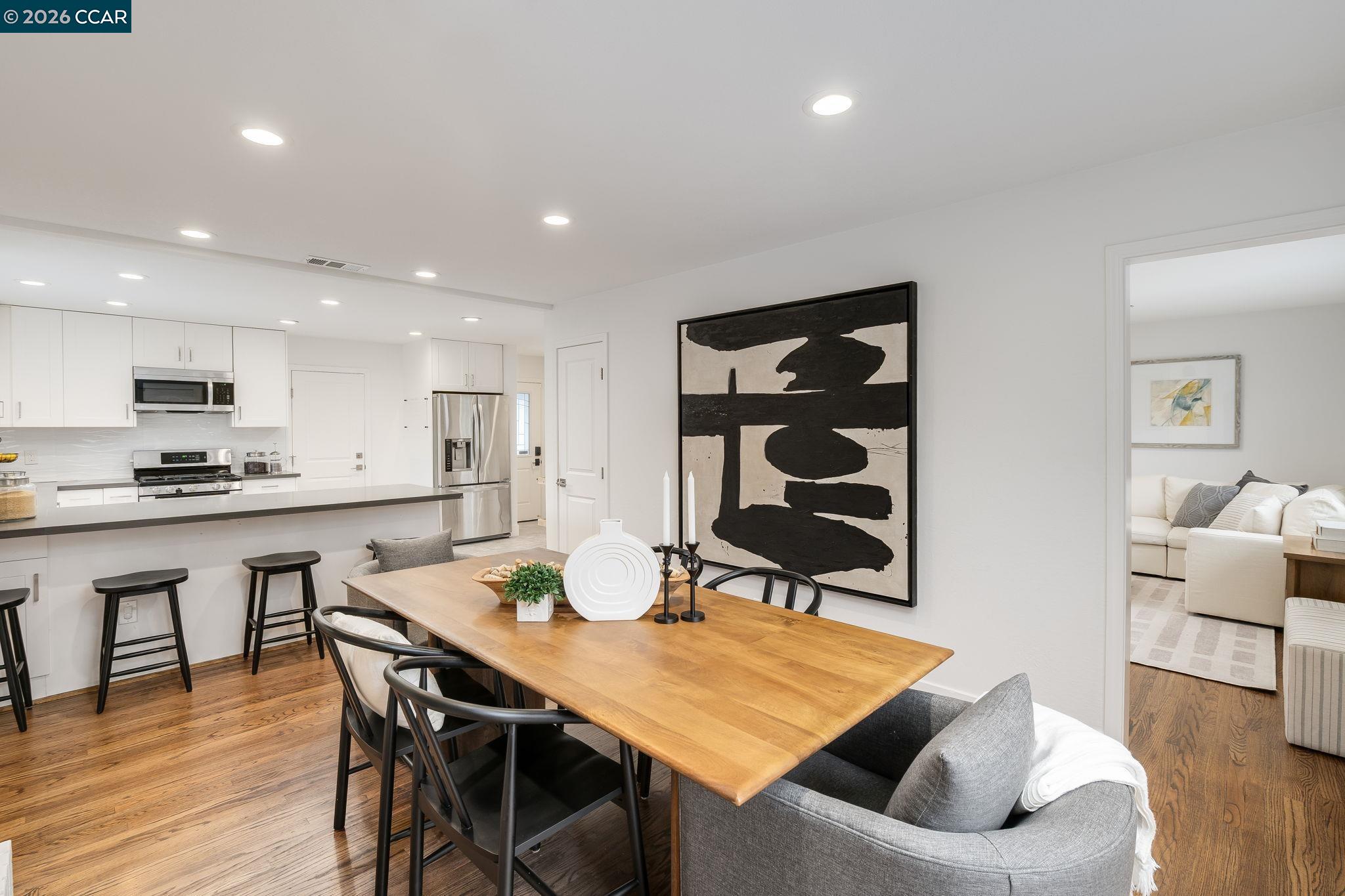 Detail Gallery Image 12 of 31 For 9695 Ashby Way, San Ramon,  CA 94583 - 4 Beds | 2 Baths