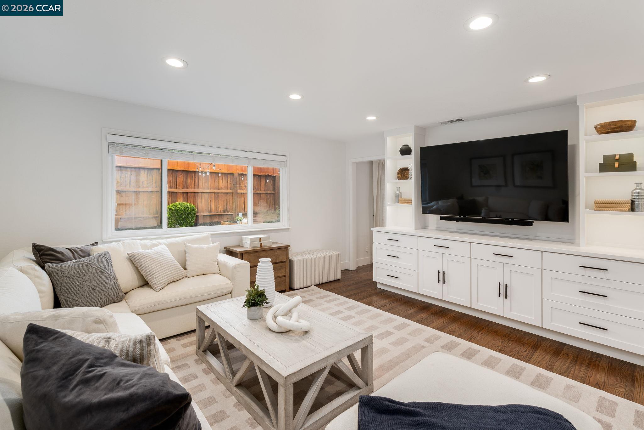 Detail Gallery Image 15 of 31 For 9695 Ashby Way, San Ramon,  CA 94583 - 4 Beds | 2 Baths