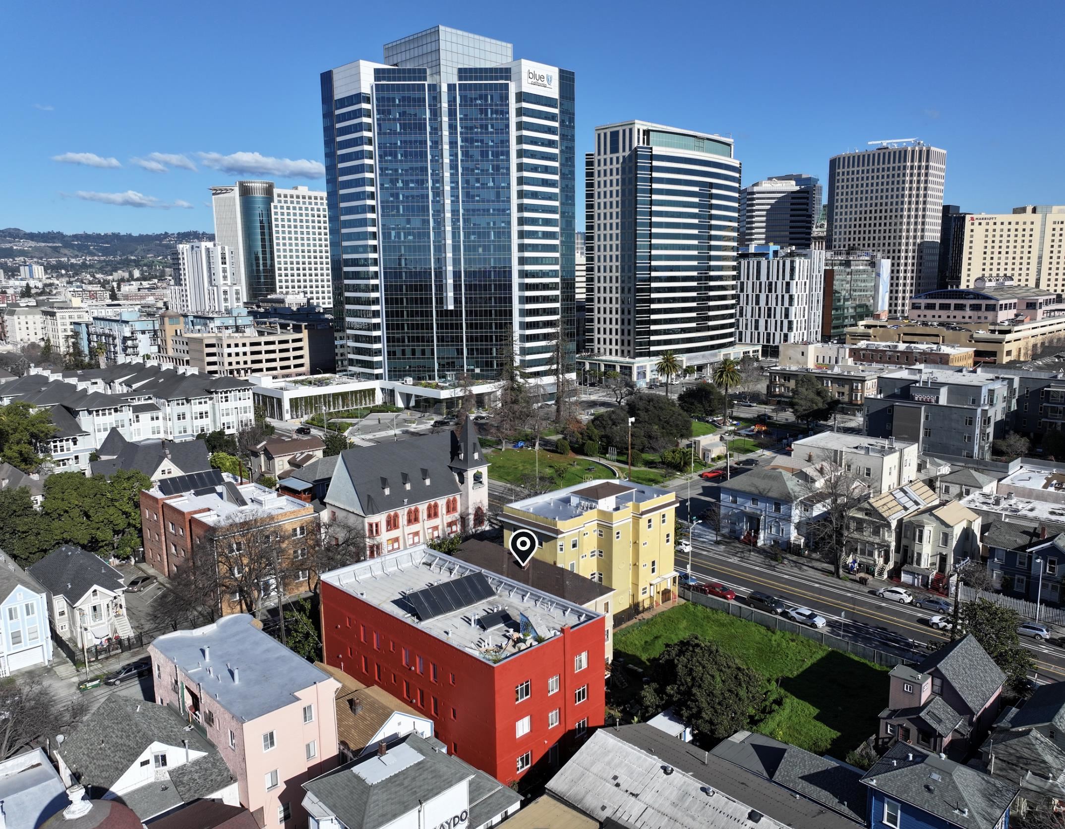 Detail Gallery Image 6 of 18 For 667 10th St, Oakland,  CA 94607 - – Beds | – Baths