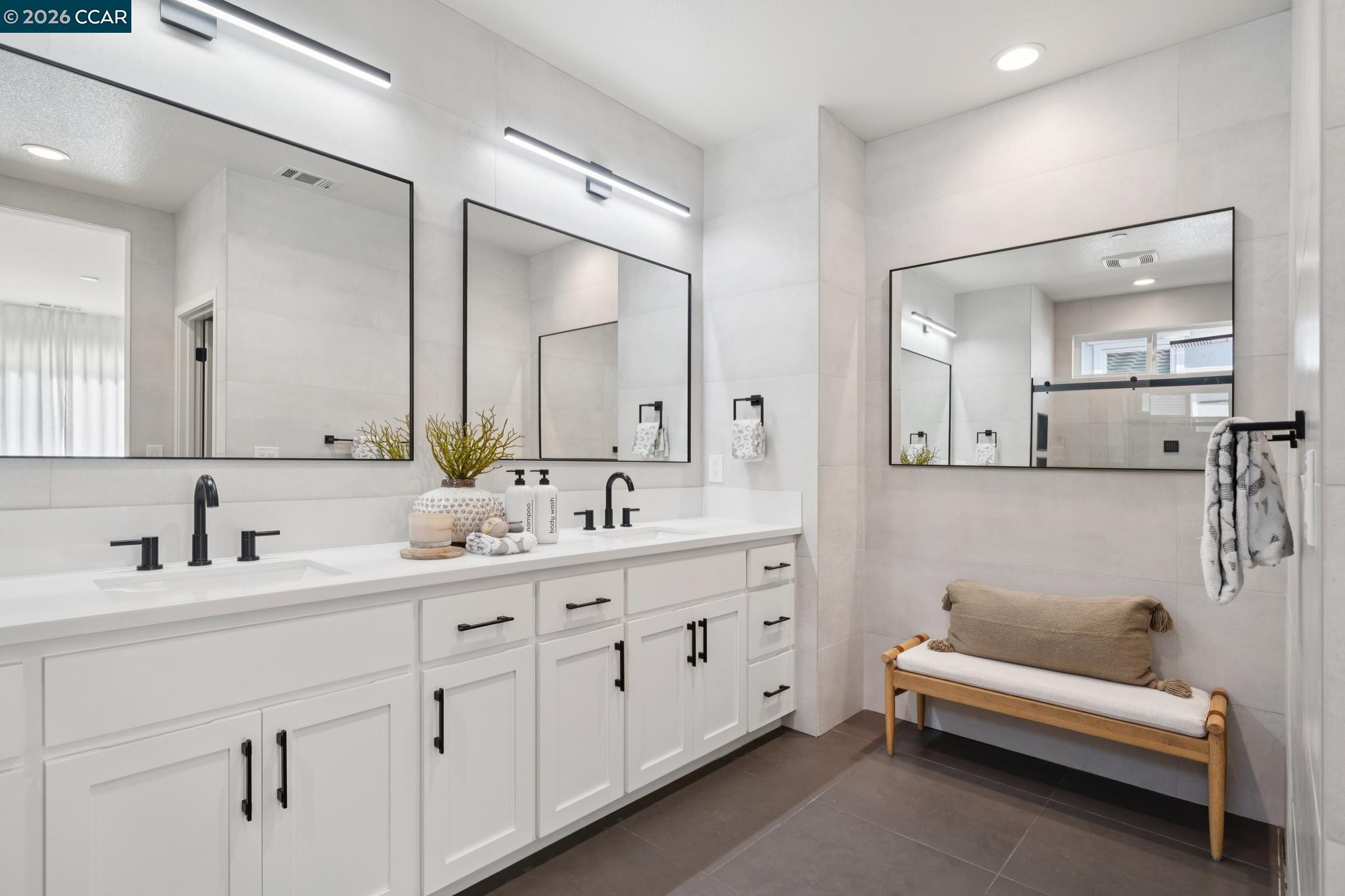 Detail Gallery Image 24 of 47 For 5549 Promontory Way, Antioch,  CA 94531 - 4 Beds | 3/1 Baths