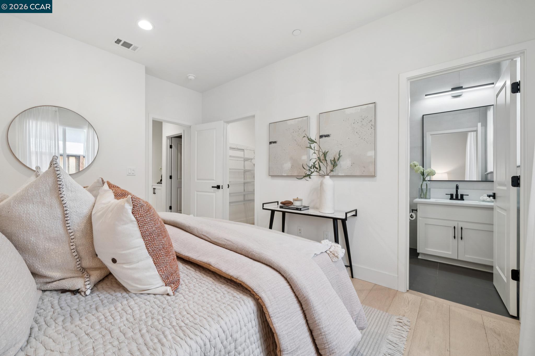 Detail Gallery Image 31 of 47 For 5549 Promontory Way, Antioch,  CA 94531 - 4 Beds | 3/1 Baths