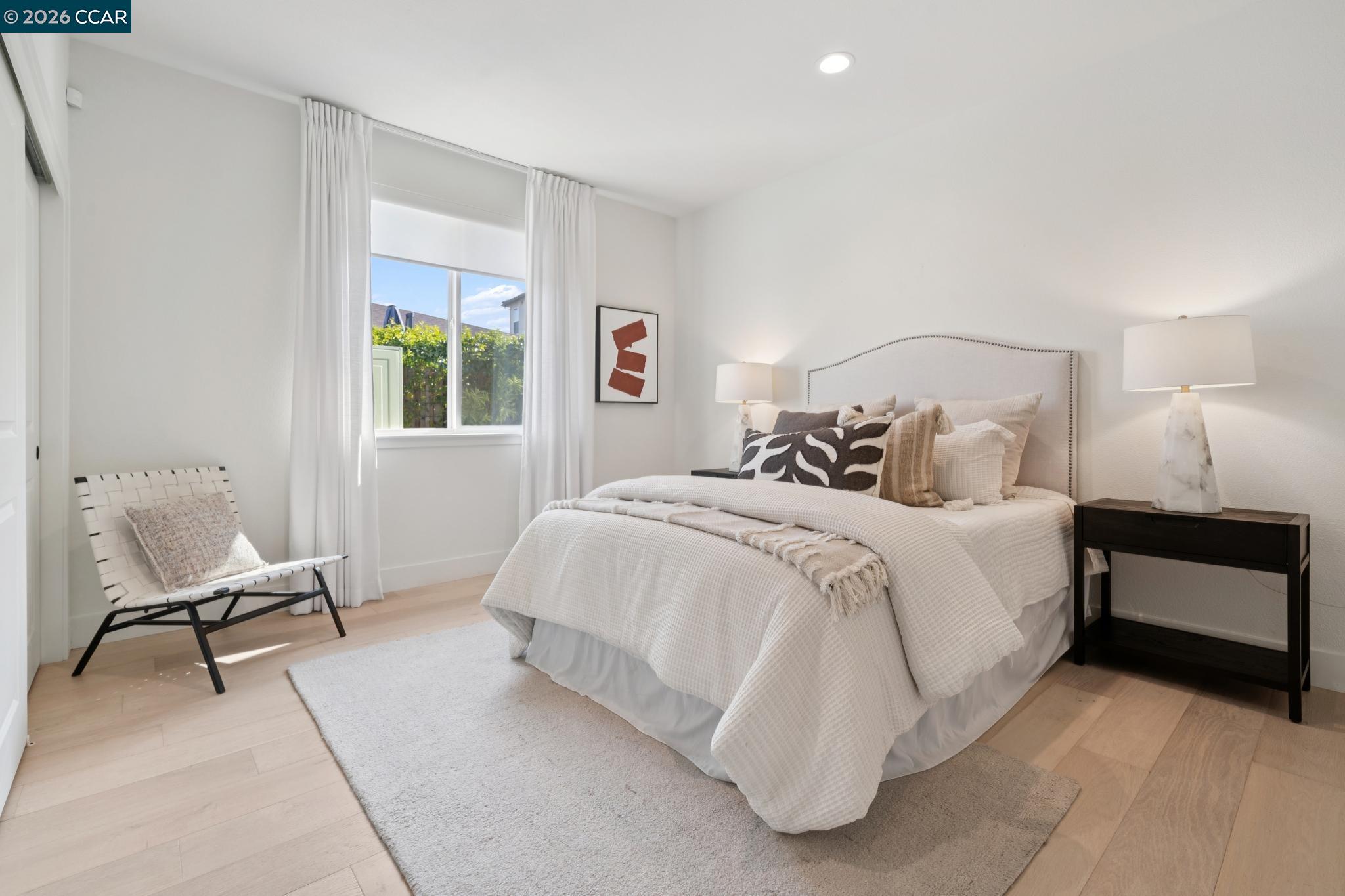 Detail Gallery Image 34 of 47 For 5549 Promontory Way, Antioch,  CA 94531 - 4 Beds | 3/1 Baths