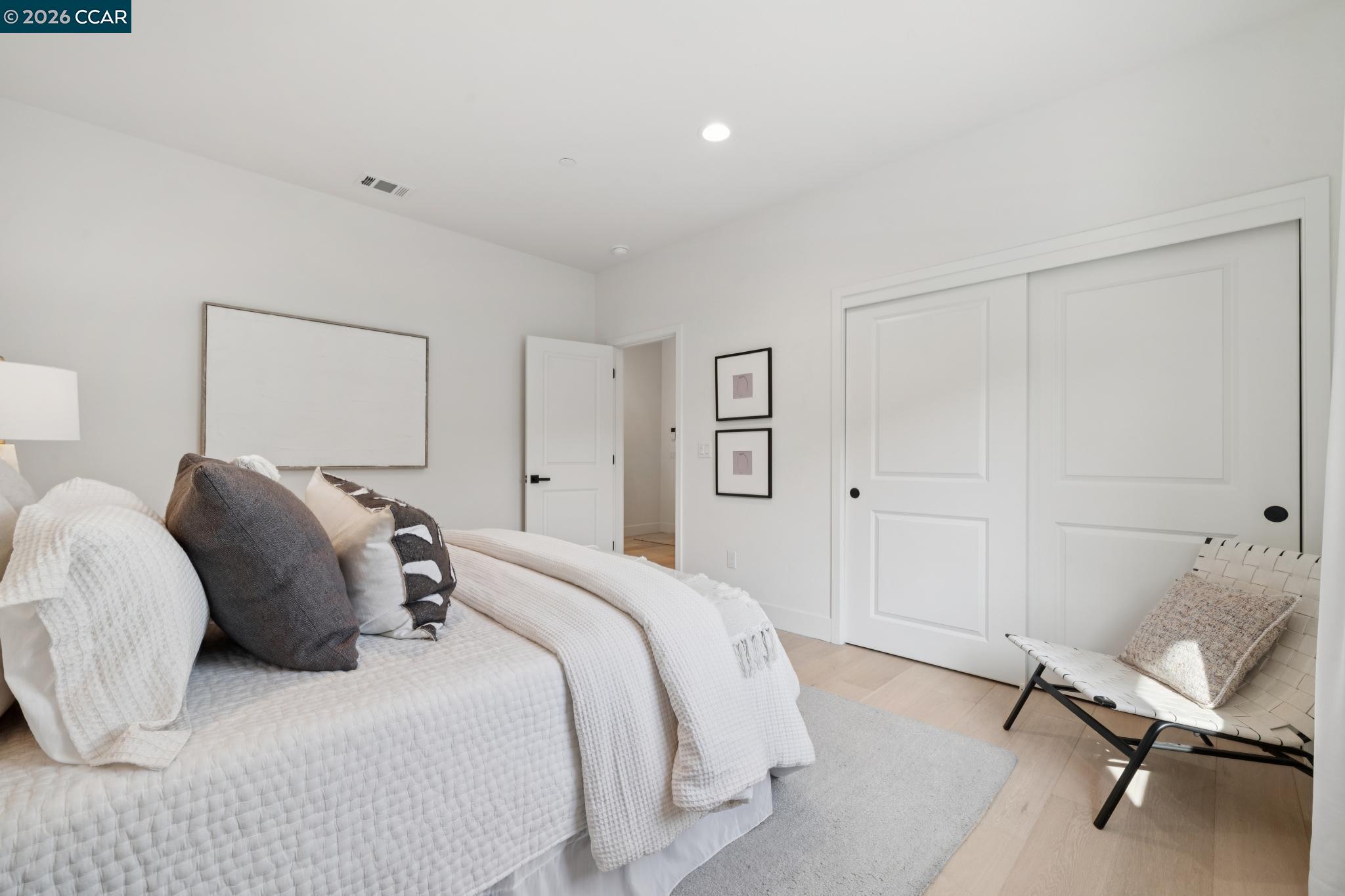 Detail Gallery Image 35 of 47 For 5549 Promontory Way, Antioch,  CA 94531 - 4 Beds | 3/1 Baths