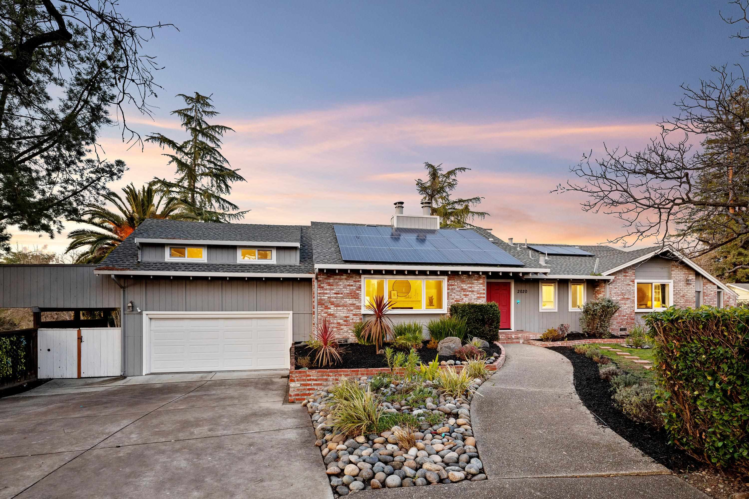 Detail Gallery Image 3 of 36 For 2020 San Miguel Drive, Walnut Creek,  CA 94596 - 3 Beds | 3 Baths