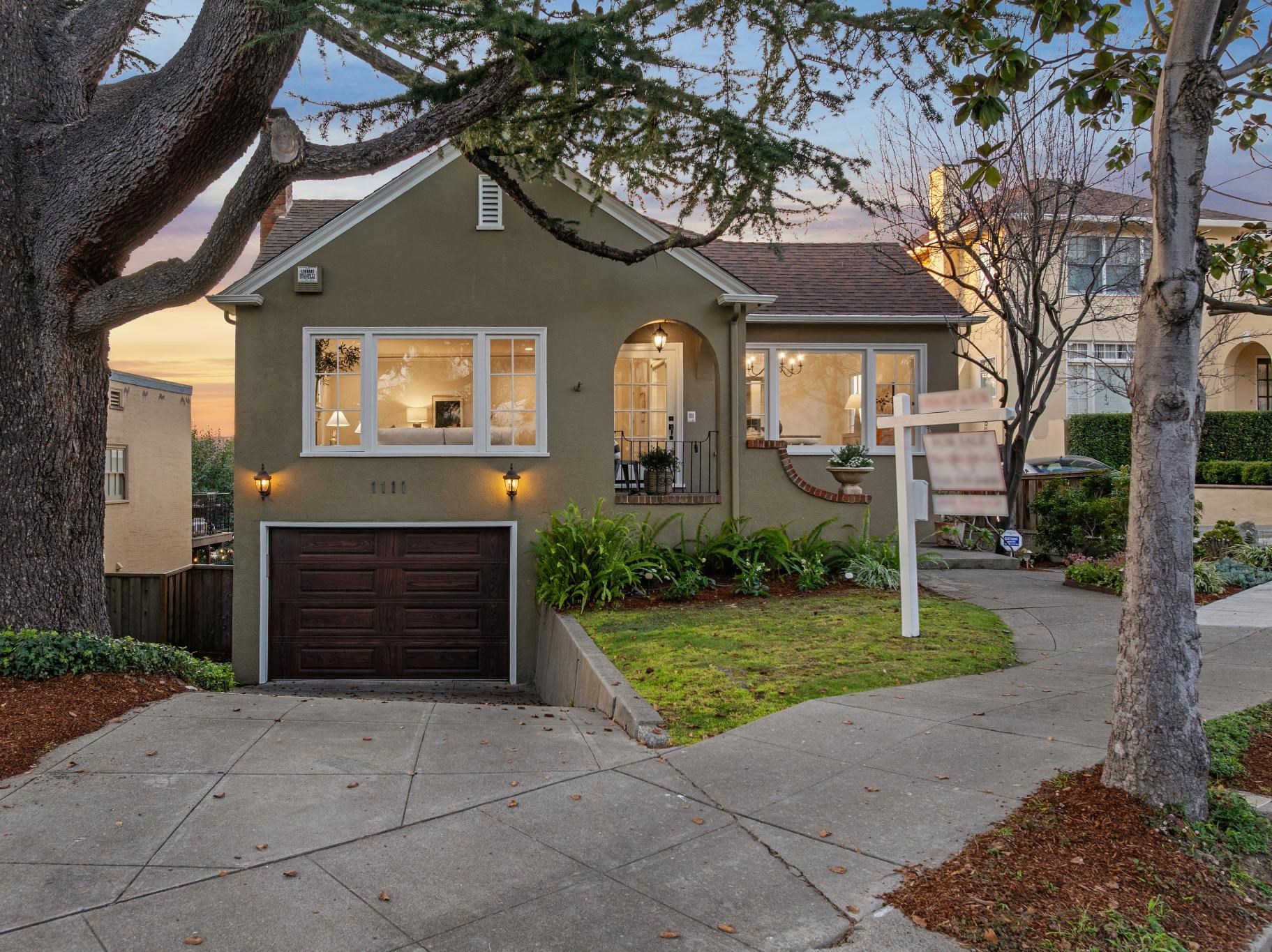 Detail Gallery Image 48 of 54 For 1111 Winsor Ave, Piedmont,  CA 94610 - 3 Beds | 2 Baths