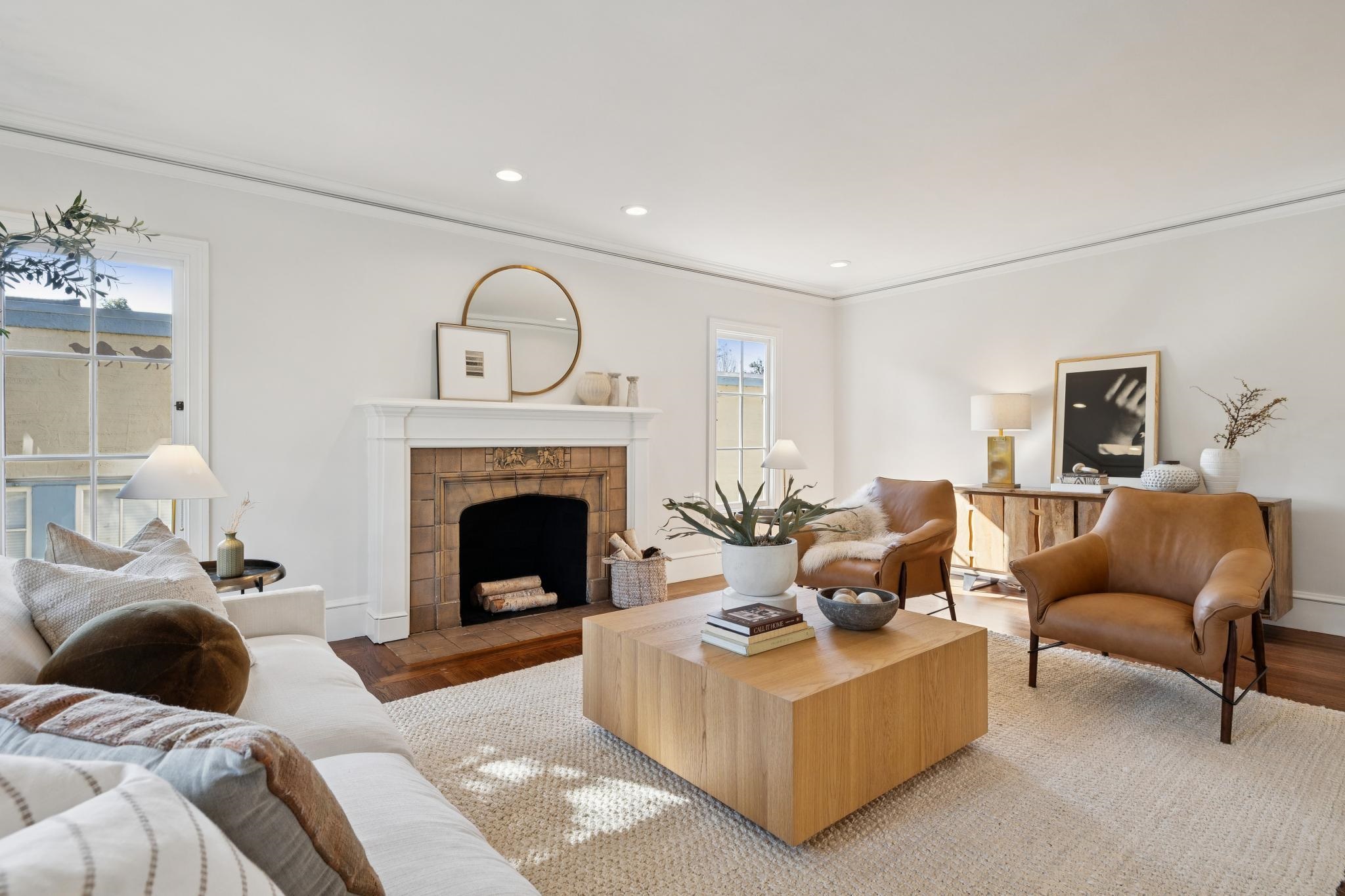 Detail Gallery Image 6 of 54 For 1111 Winsor Ave, Piedmont,  CA 94610 - 3 Beds | 2 Baths