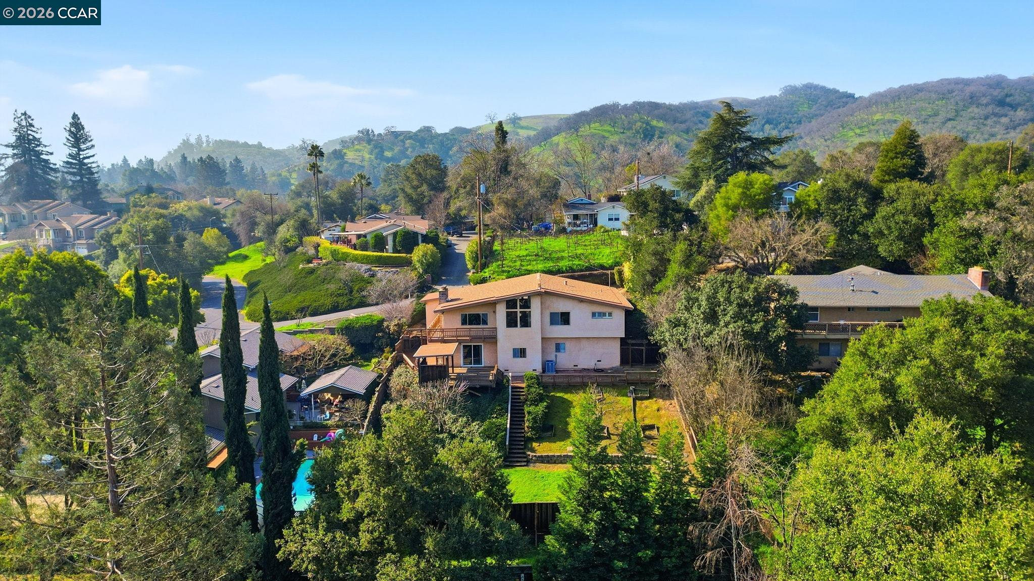 Detail Gallery Image 38 of 47 For 95 Mackie Dr, Martinez,  CA 94553 - 3 Beds | 3 Baths