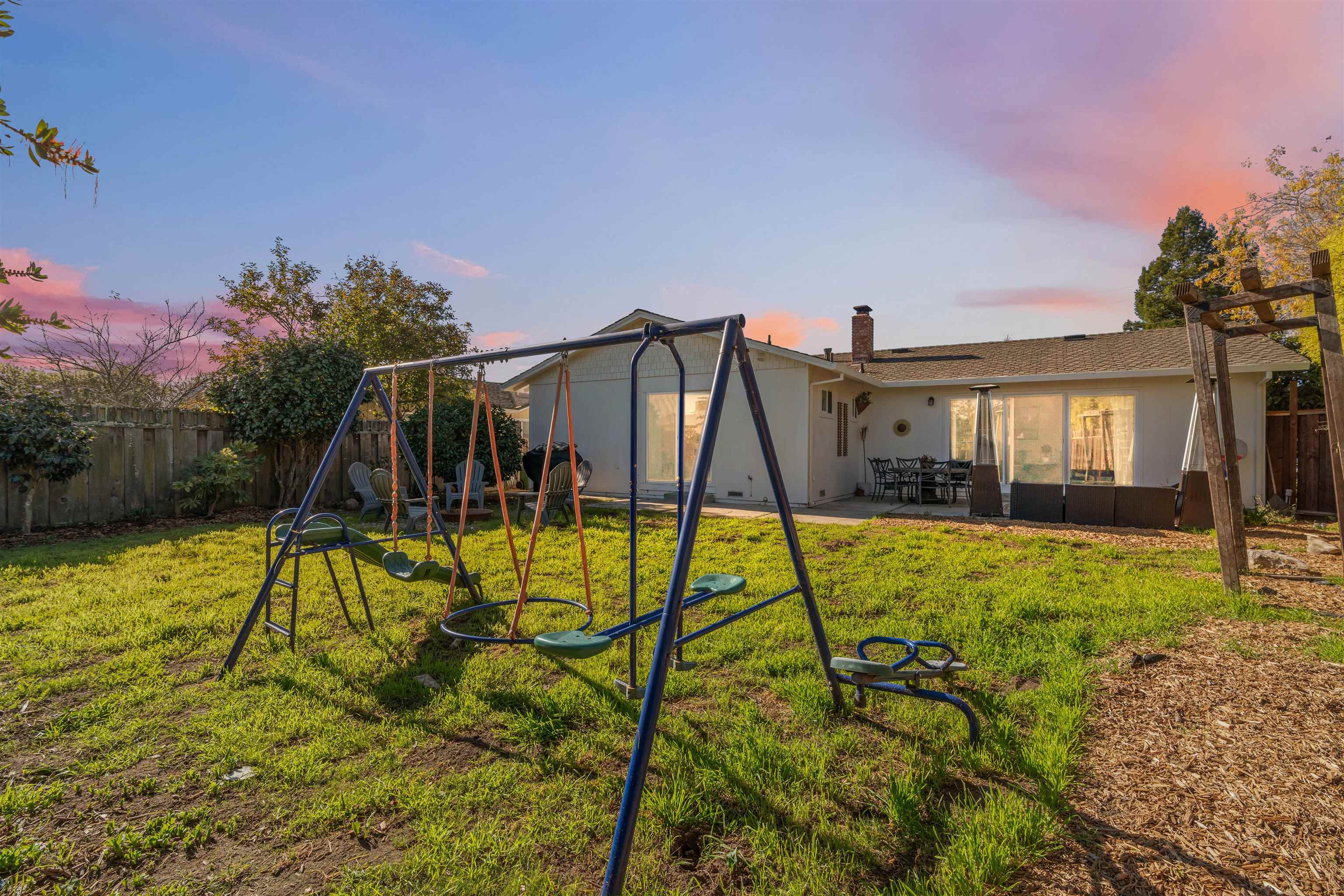 Detail Gallery Image 40 of 44 For 120 Corinne Ave, Santa Cruz,  CA 95065 - 3 Beds | 2 Baths