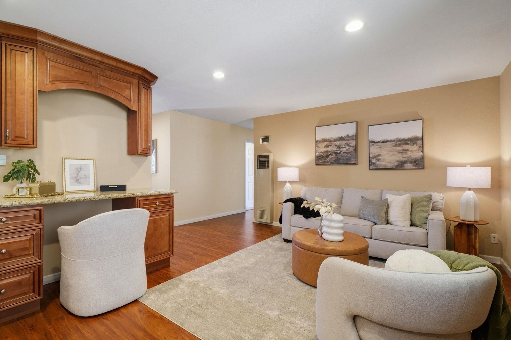 Detail Gallery Image 13 of 49 For 7712 Canterbury Lane, Dublin,  CA 94568-1936 - 3 Beds | 2 Baths