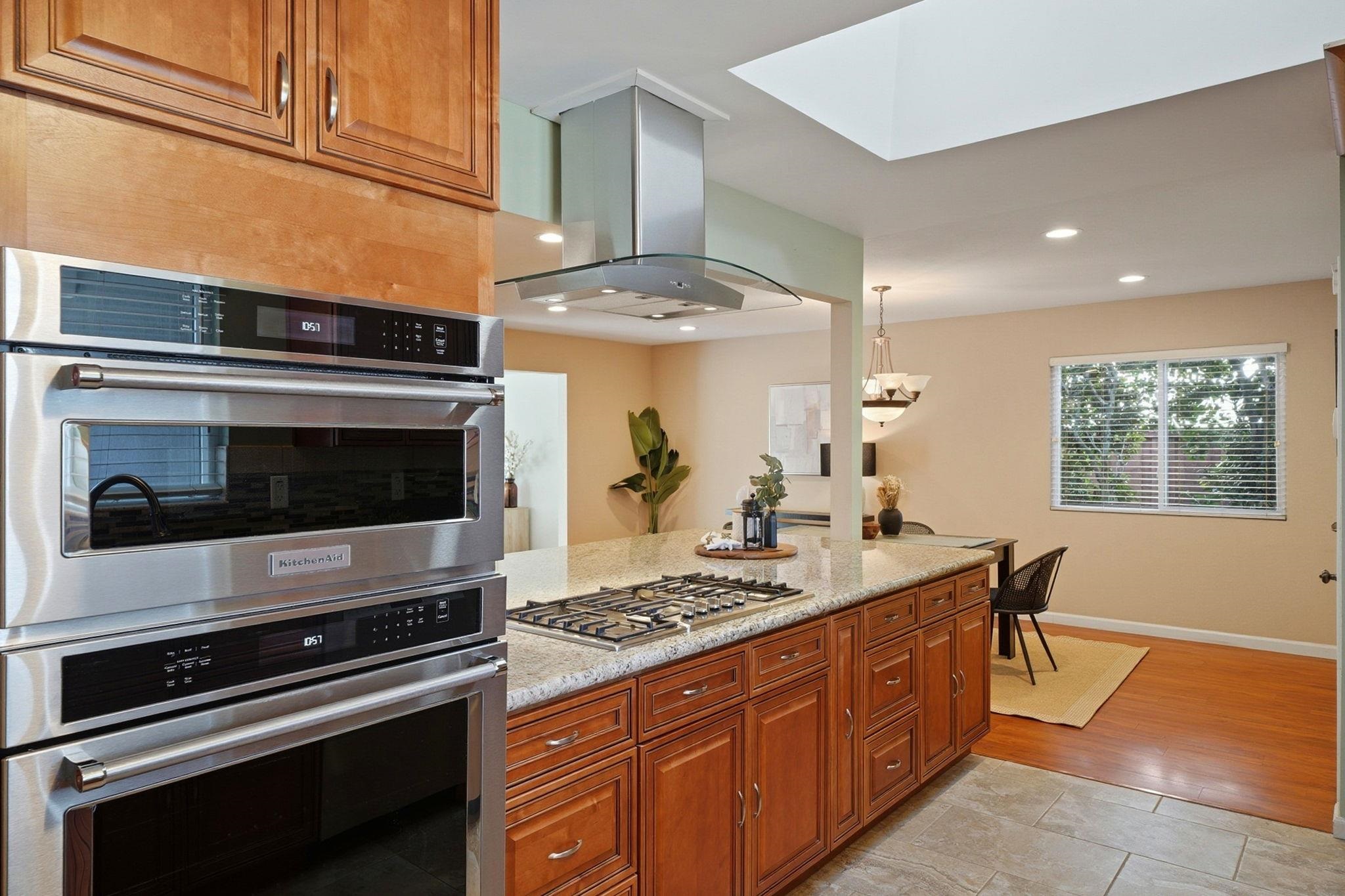 Detail Gallery Image 17 of 49 For 7712 Canterbury Lane, Dublin,  CA 94568-1936 - 3 Beds | 2 Baths