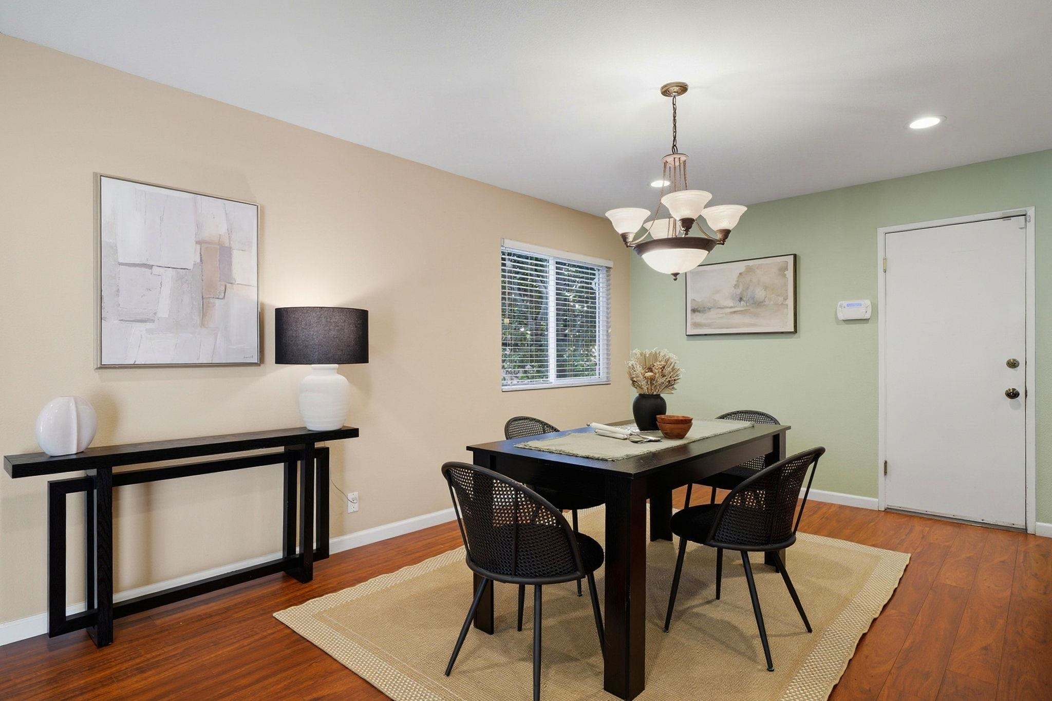 Detail Gallery Image 21 of 49 For 7712 Canterbury Lane, Dublin,  CA 94568-1936 - 3 Beds | 2 Baths