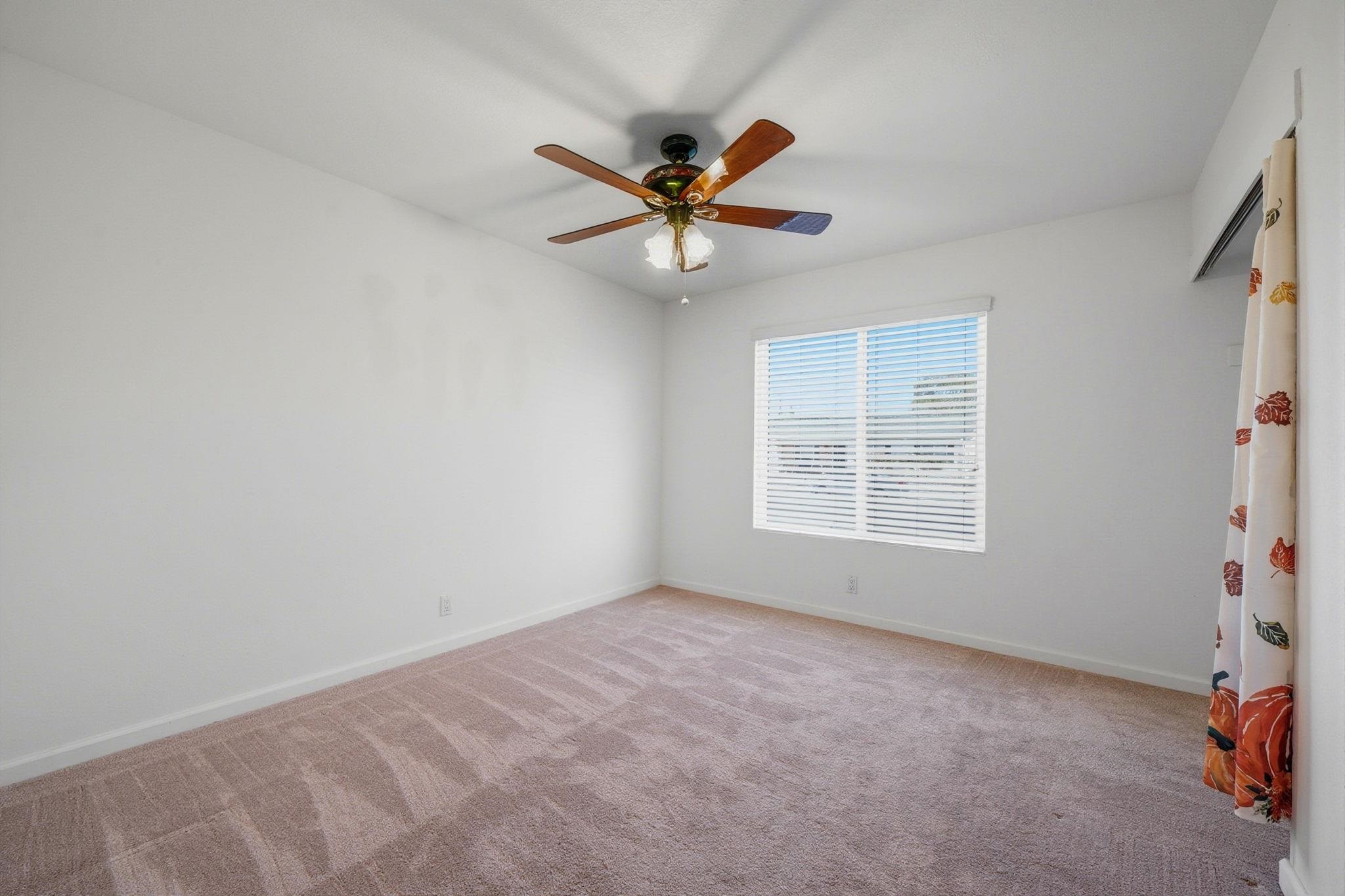 Detail Gallery Image 35 of 49 For 7712 Canterbury Lane, Dublin,  CA 94568-1936 - 3 Beds | 2 Baths