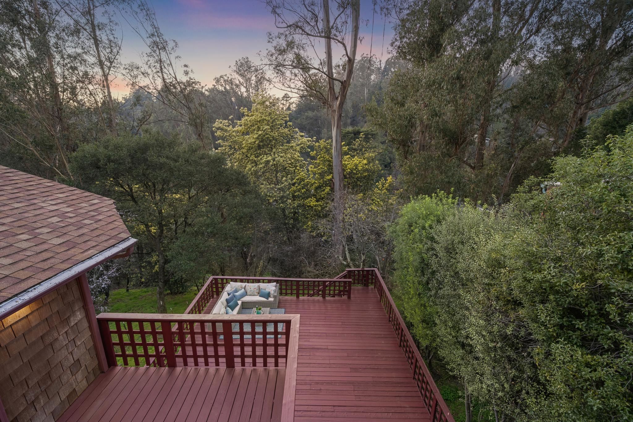 Detail Gallery Image 32 of 49 For 6507 Heather Ridge Way, Oakland,  CA 94611 - 4 Beds | 3/1 Baths