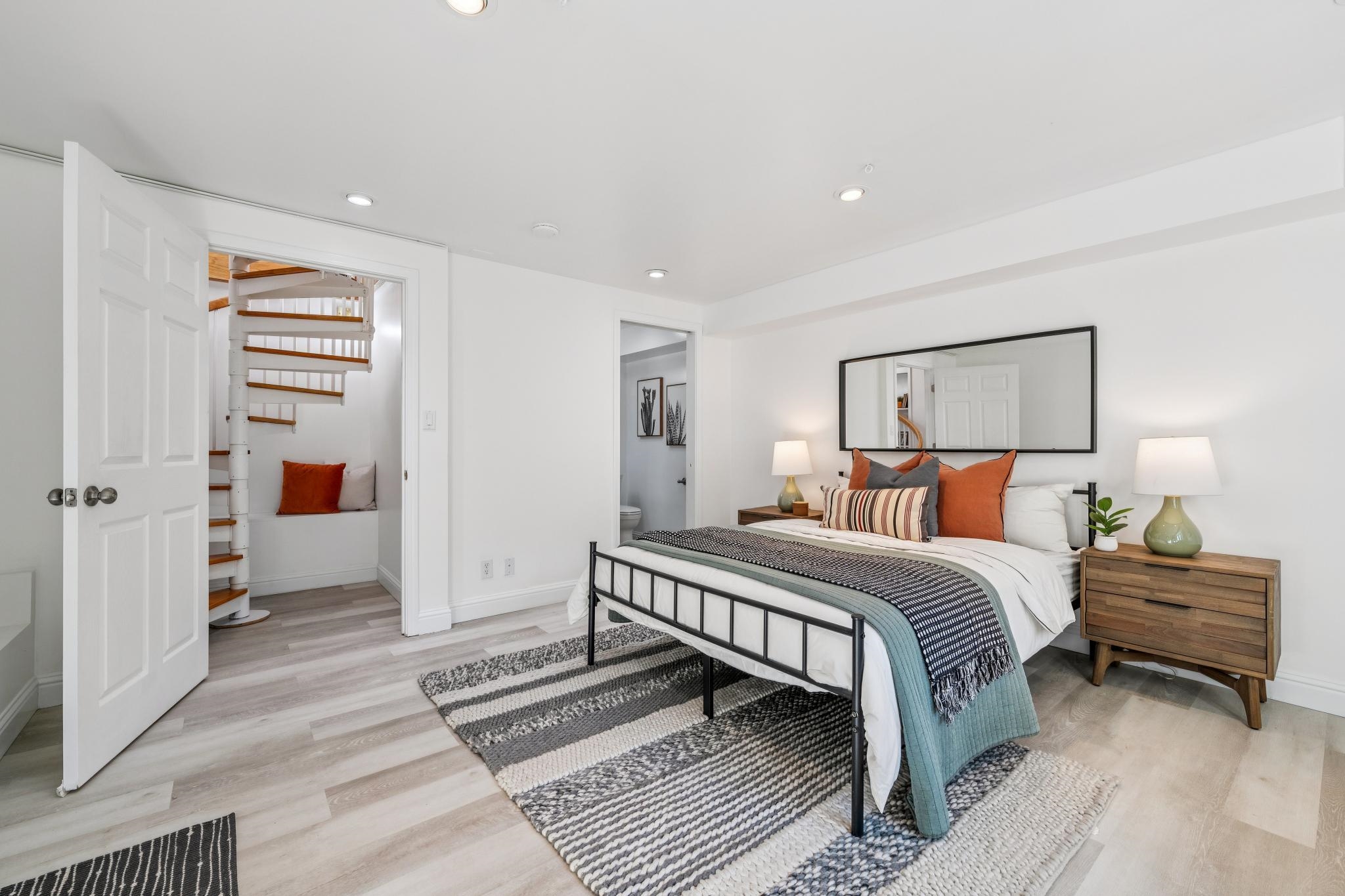 Detail Gallery Image 42 of 49 For 6507 Heather Ridge Way, Oakland,  CA 94611 - 4 Beds | 3/1 Baths