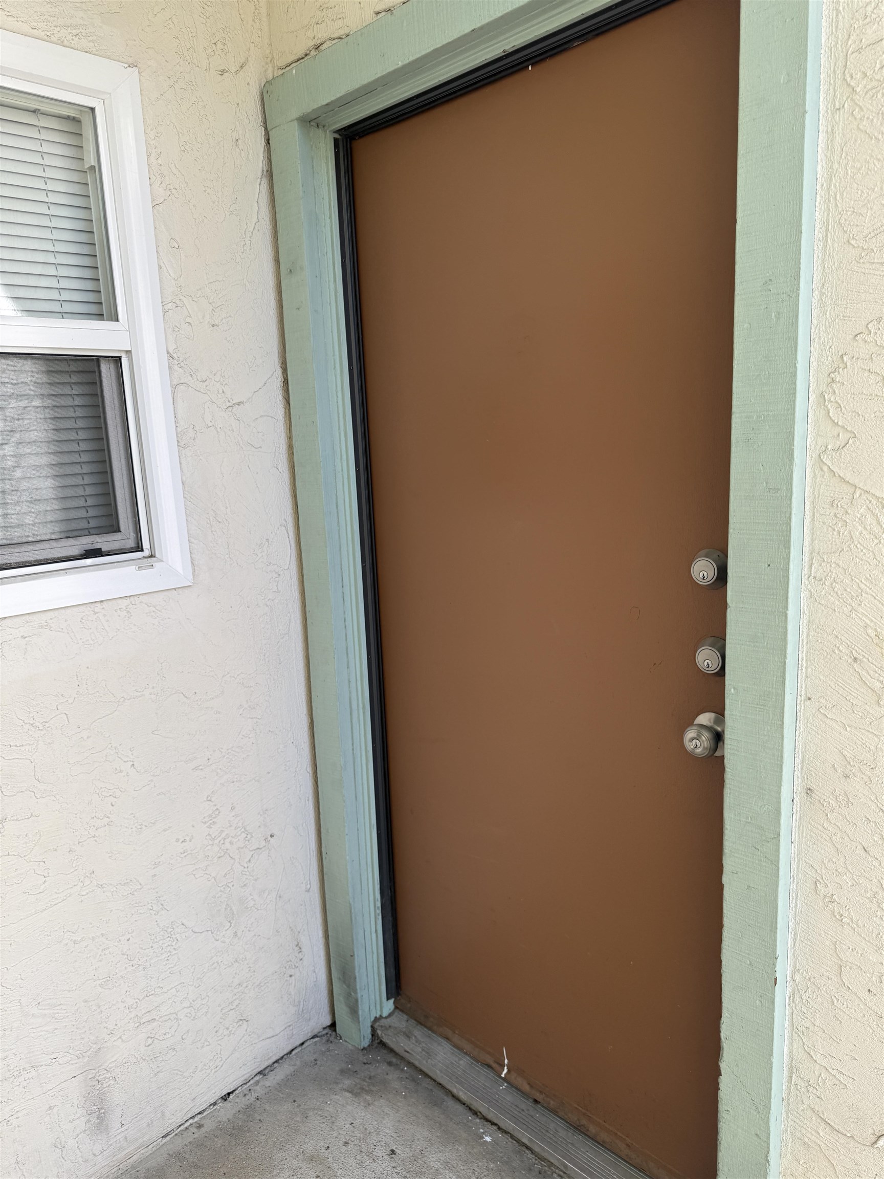 Detail Gallery Image 4 of 26 For 423 Gregory Ln #30,  Fairfield,  CA 94533 - 2 Beds | 1 Baths