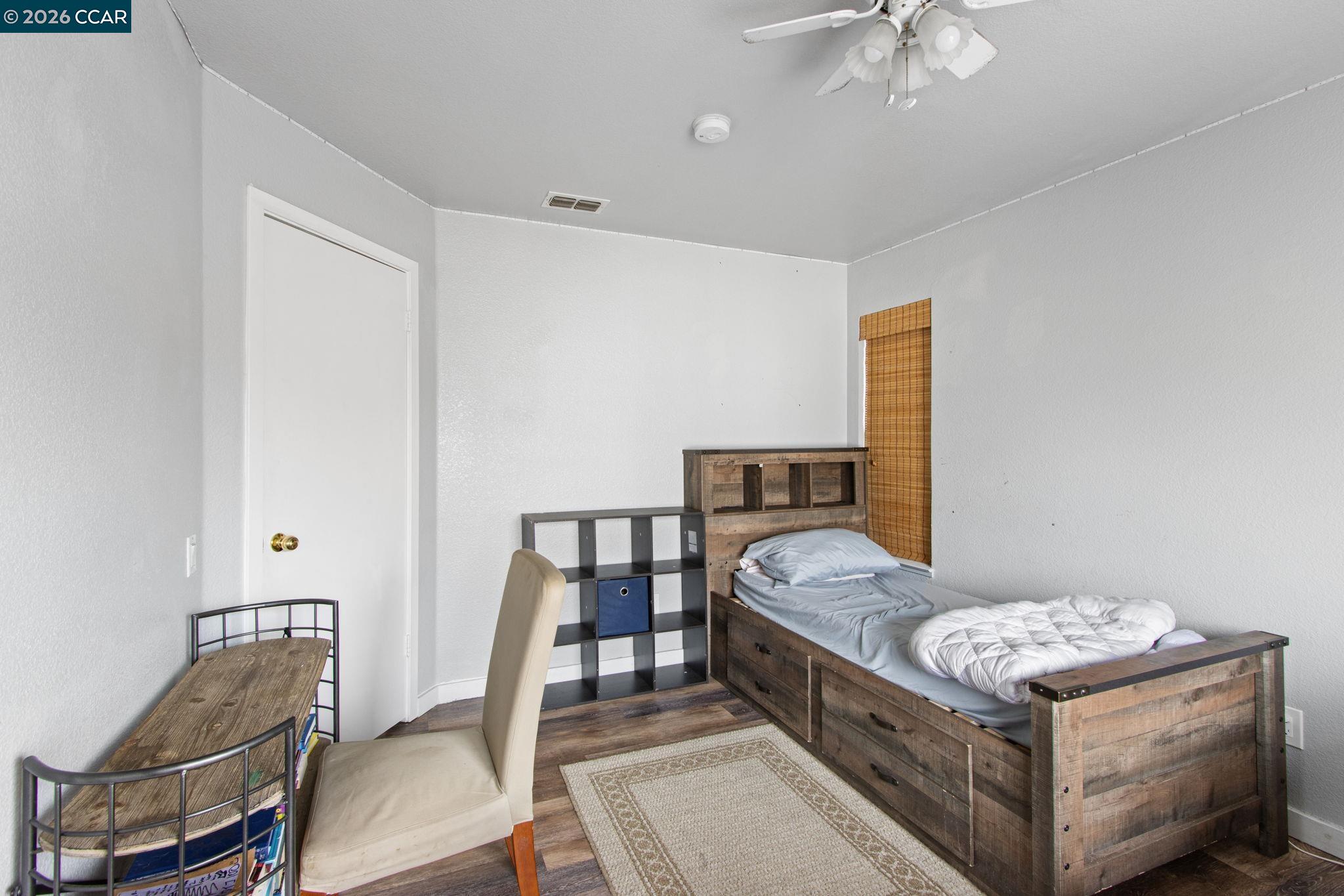 Detail Gallery Image 15 of 23 For 975 Doeskin Ter, Brentwood,  CA 94513 - 3 Beds | 2/1 Baths