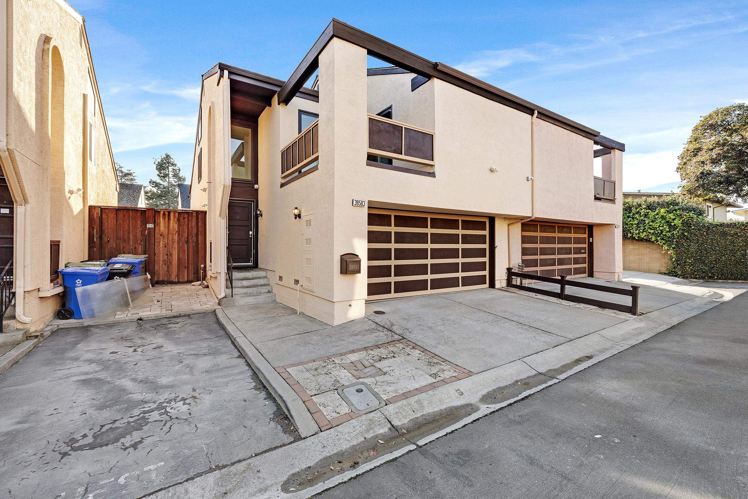 Front Image Thumbnail for BE41123152