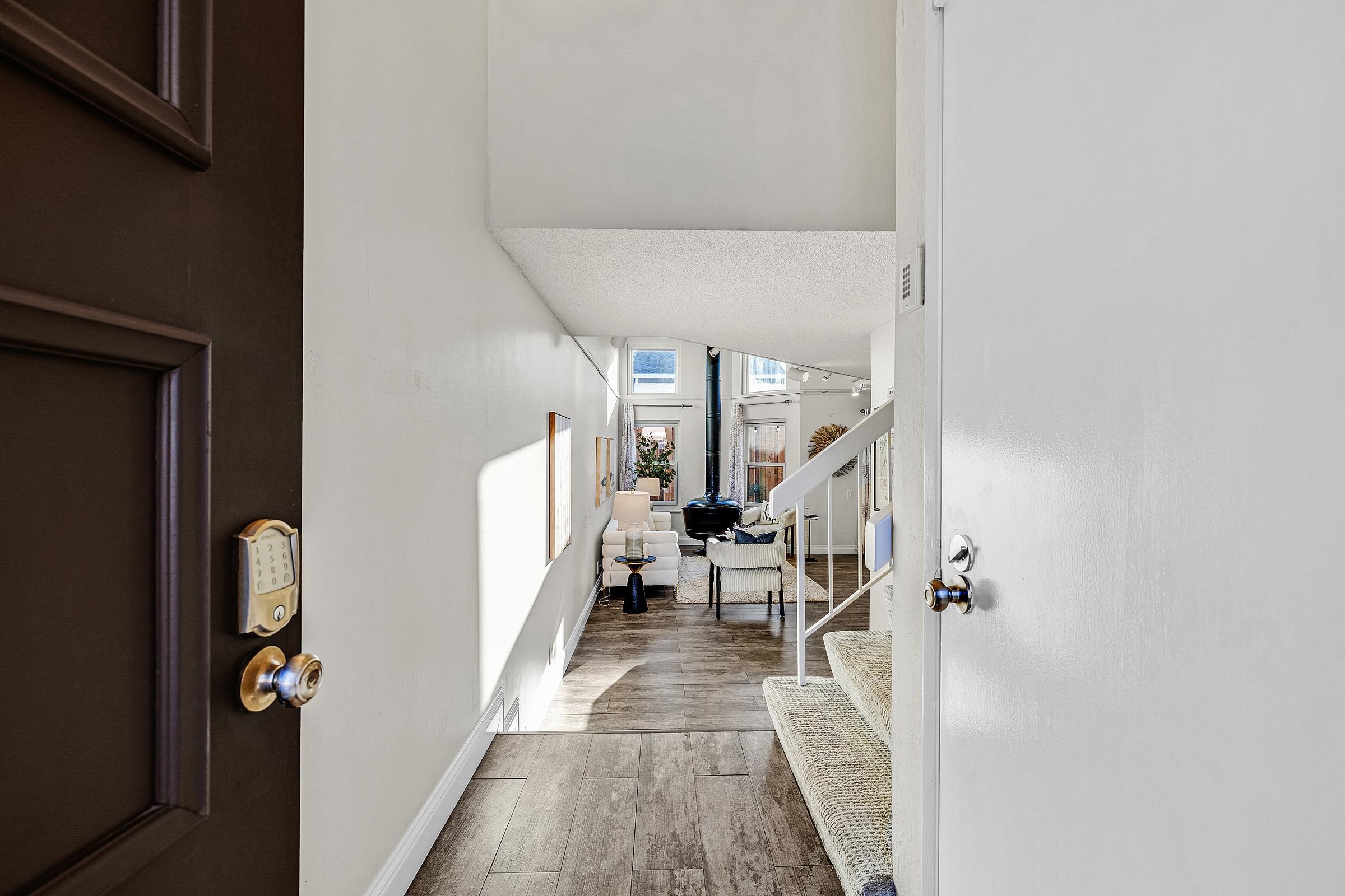 Detail Gallery Image 14 of 45 For 39583 Buena Vista Ter, Fremont,  CA 94538 - 3 Beds | 2/1 Baths