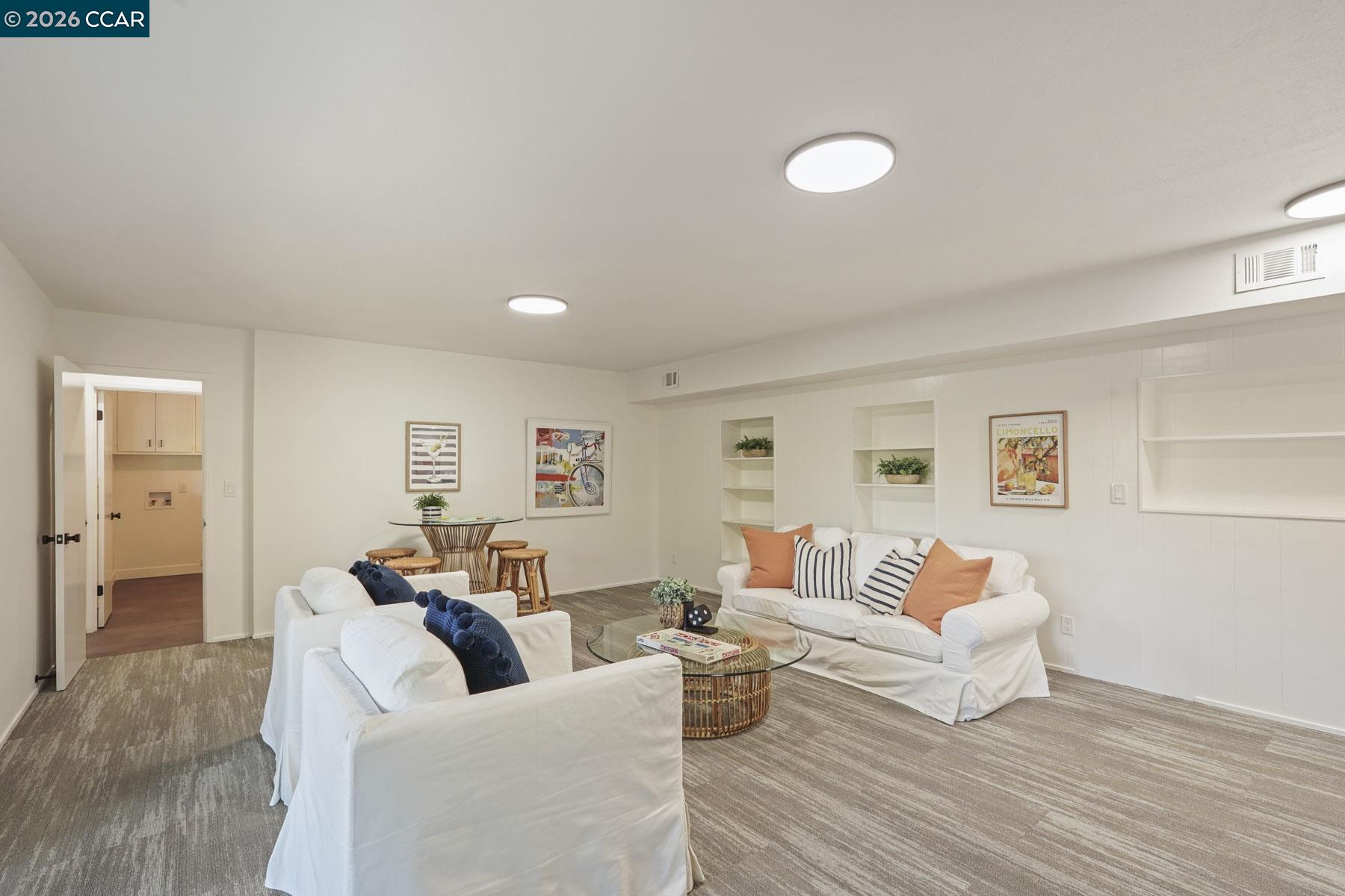 Detail Gallery Image 35 of 59 For 3233 Lucas Circle, Lafayette,  CA 94549 - 4 Beds | 3/1 Baths