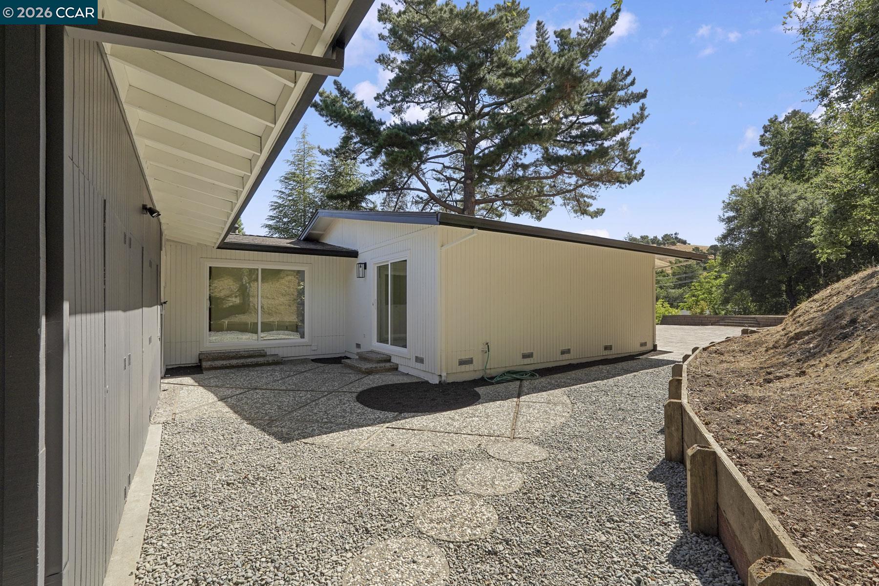 Detail Gallery Image 46 of 59 For 3233 Lucas Circle, Lafayette,  CA 94549 - 4 Beds | 3/1 Baths