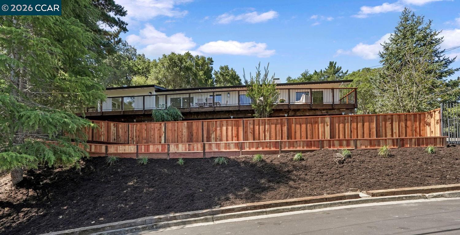 Detail Gallery Image 49 of 59 For 3233 Lucas Circle, Lafayette,  CA 94549 - 4 Beds | 3/1 Baths