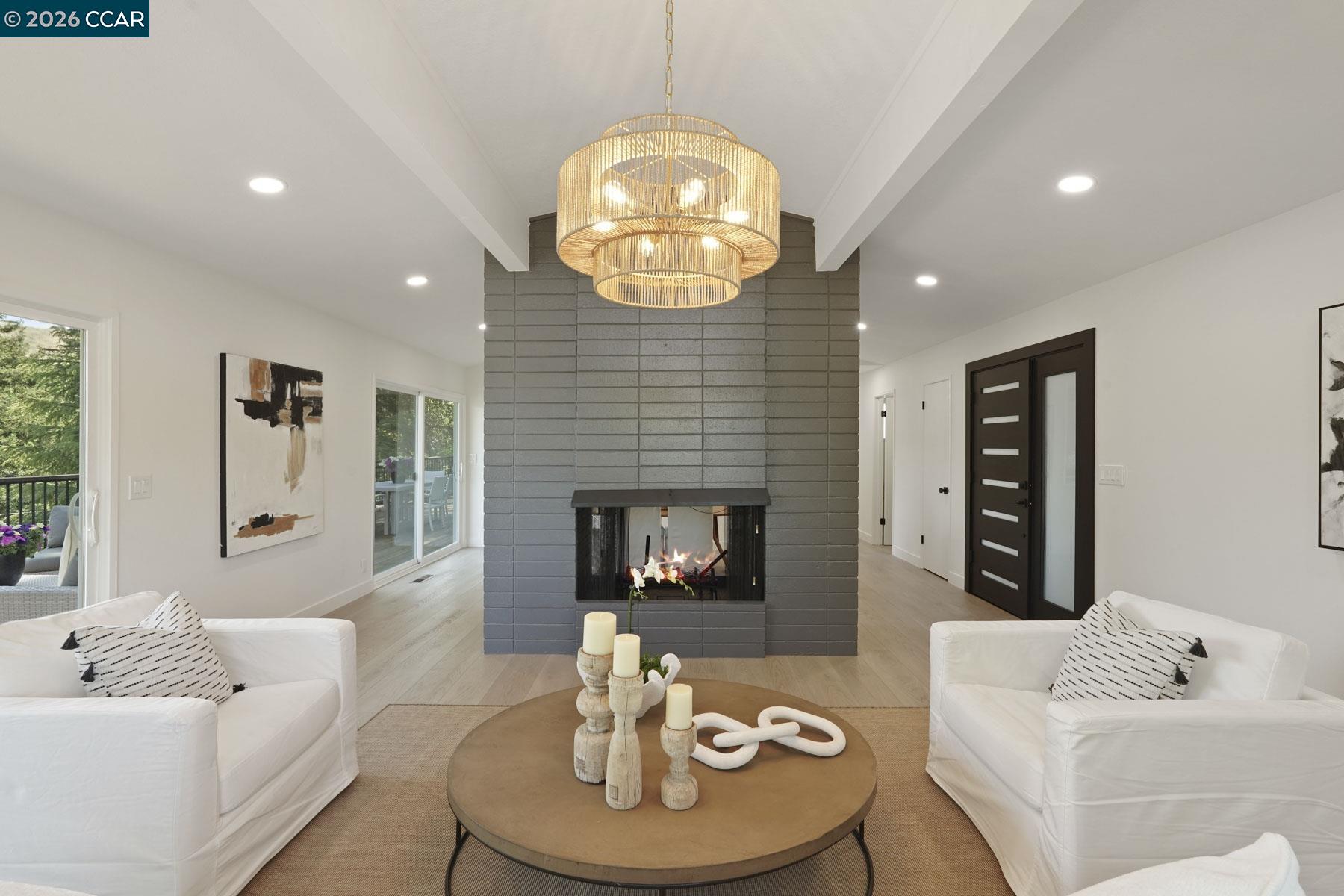 Detail Gallery Image 7 of 59 For 3233 Lucas Circle, Lafayette,  CA 94549 - 4 Beds | 3/1 Baths