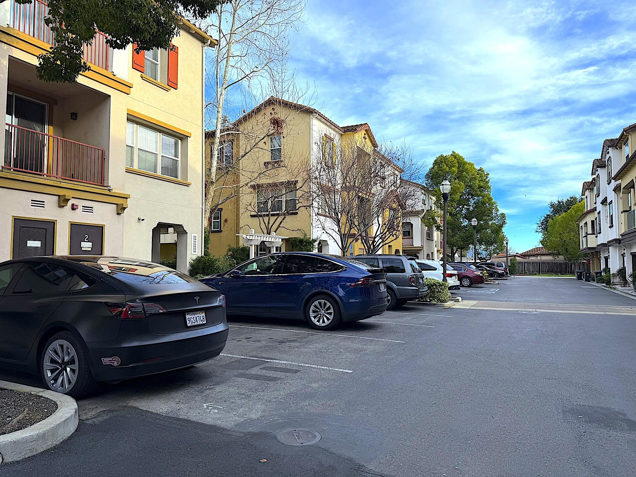 Detail Gallery Image 26 of 30 For 756 Grandview Ter, San Jose,  CA 95133 - 3 Beds | 2/1 Baths