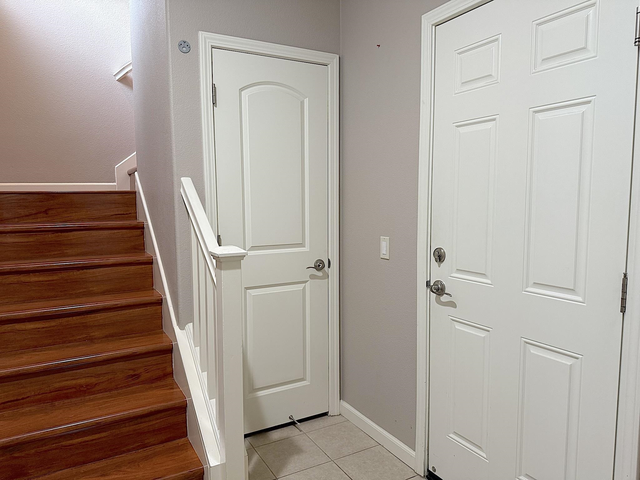 Detail Gallery Image 4 of 30 For 756 Grandview Ter, San Jose,  CA 95133 - 3 Beds | 2/1 Baths