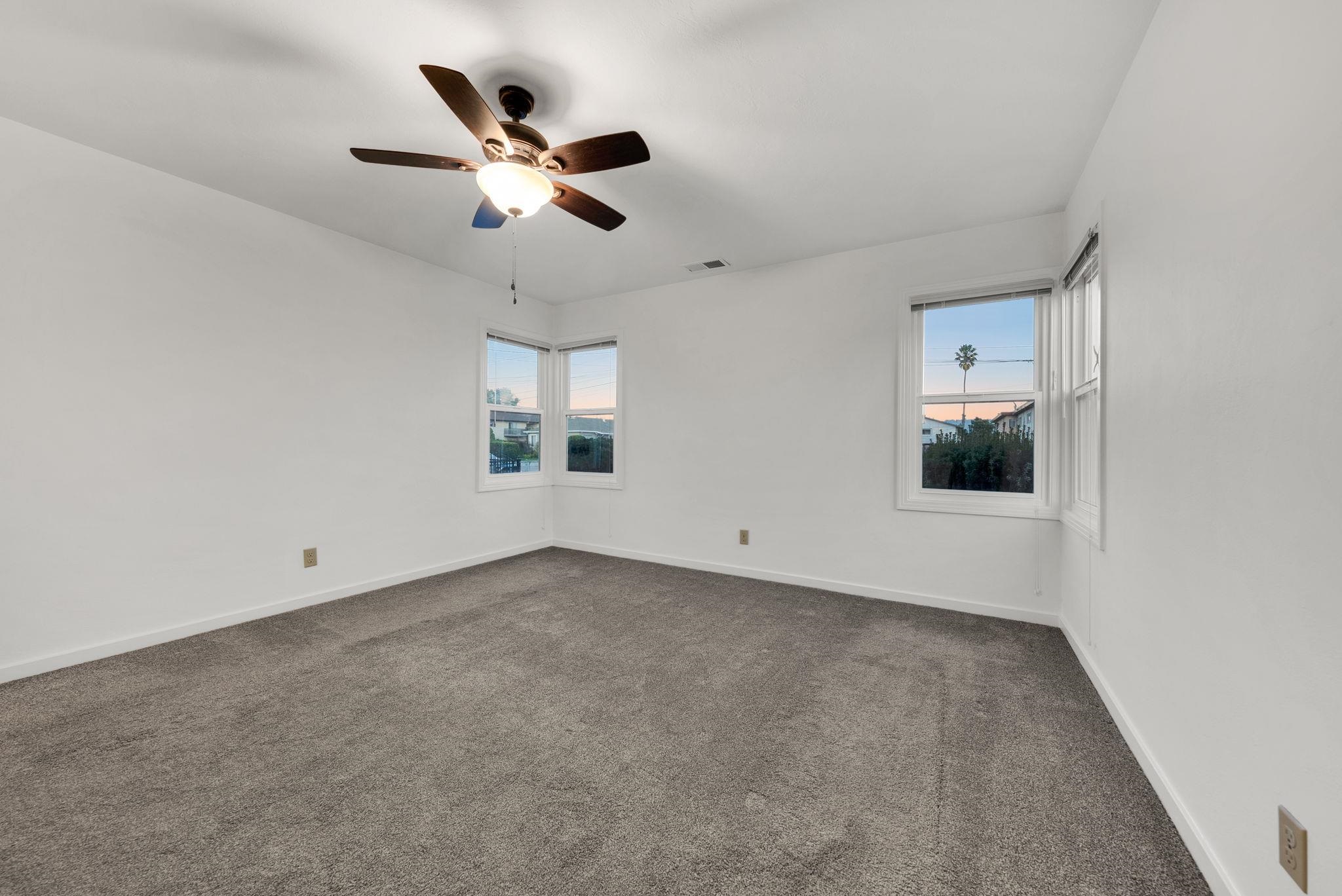 Detail Gallery Image 14 of 17 For 20911 Chester St, Castro Valley,  CA 94546 - 2 Beds | 1 Baths