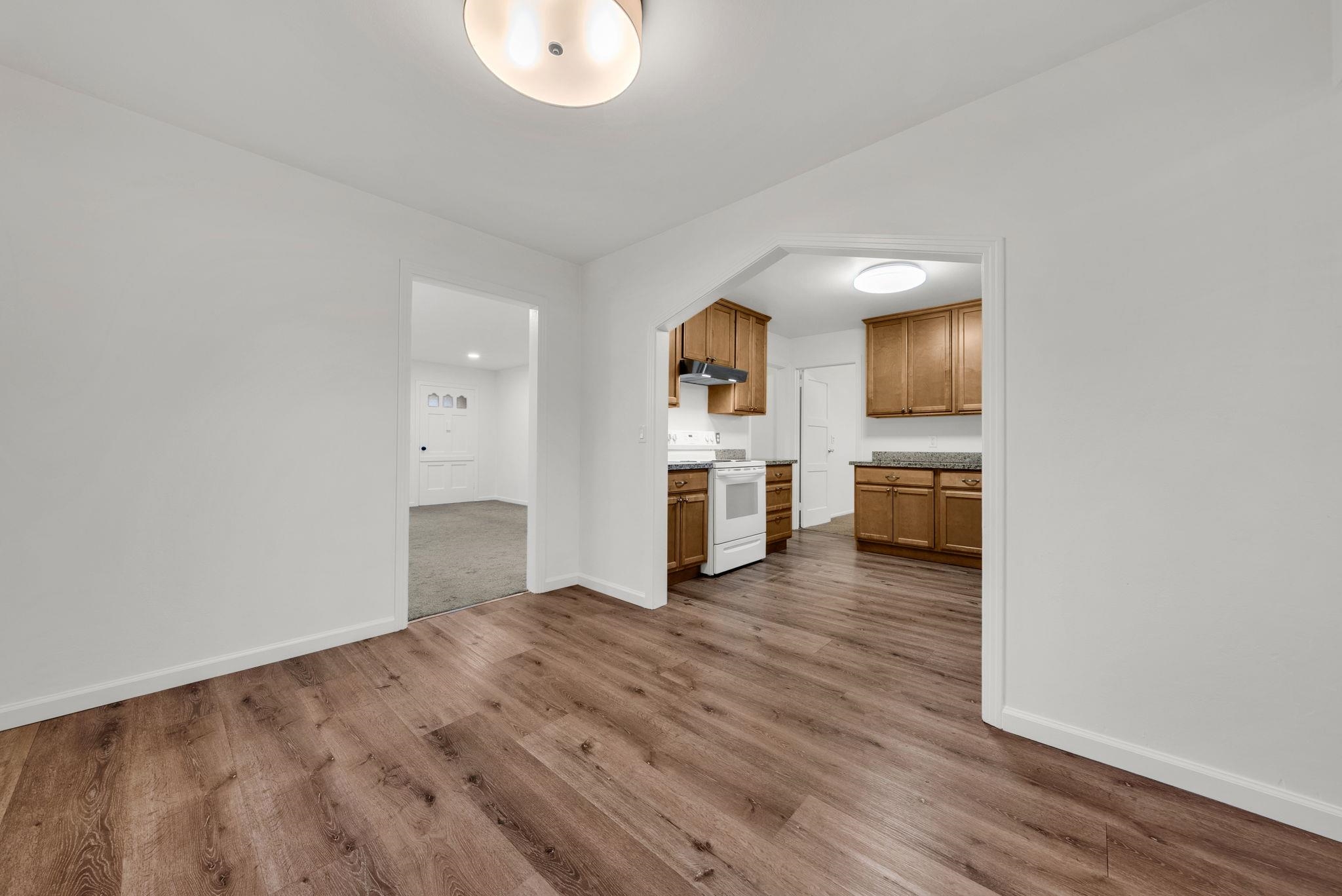 Detail Gallery Image 10 of 17 For 20911 Chester St, Castro Valley,  CA 94546 - 2 Beds | 1 Baths