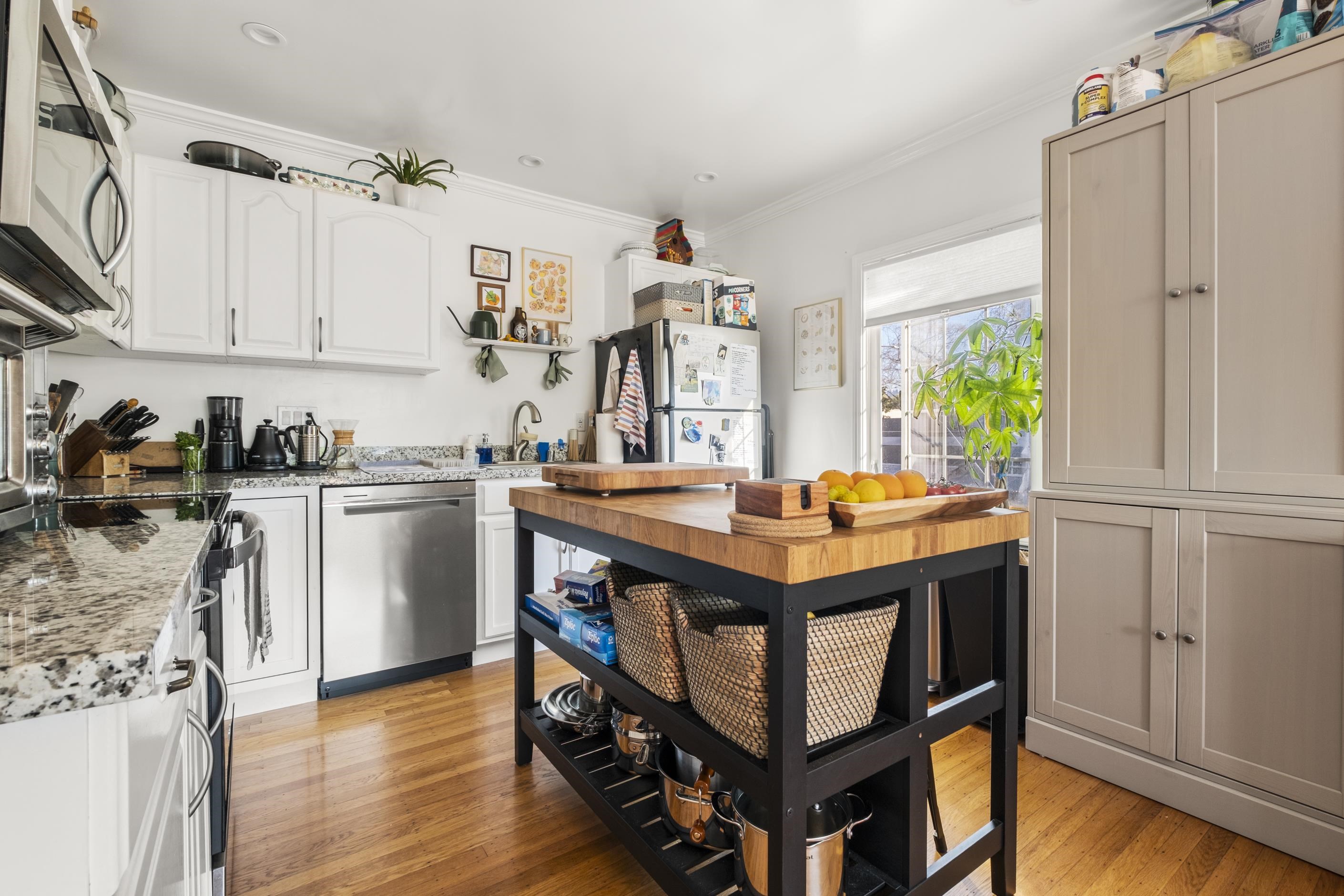 Detail Gallery Image 15 of 25 For 1039 Channing Way, Berkeley,  CA 94710 - – Beds | – Baths