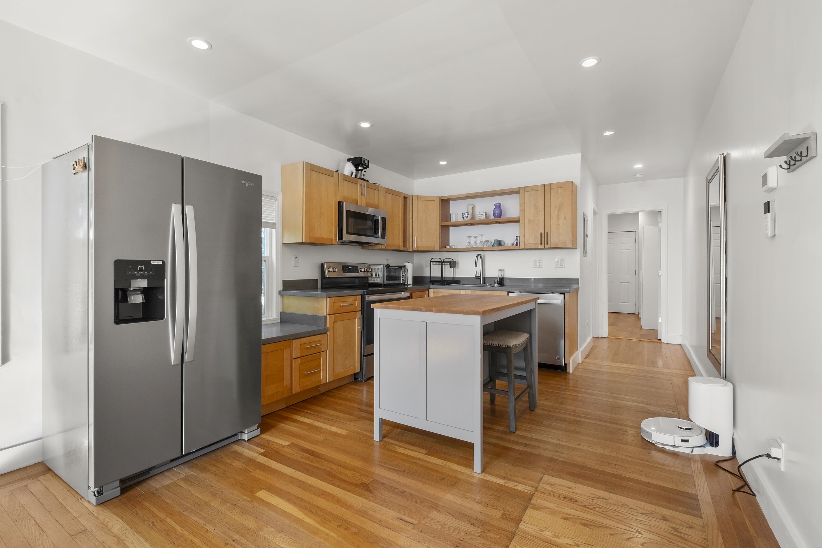 Detail Gallery Image 22 of 25 For 1039 Channing Way, Berkeley,  CA 94710 - – Beds | – Baths