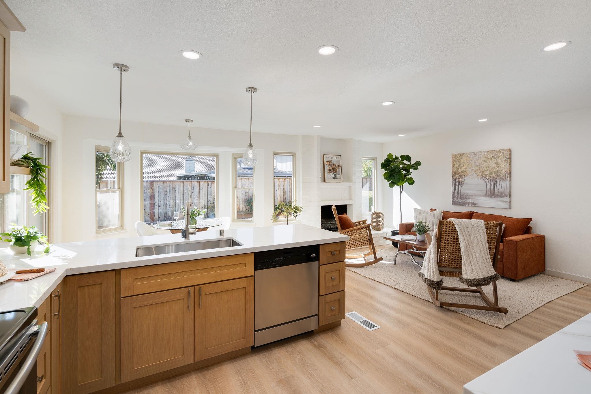 Detail Gallery Image 12 of 37 For 2093 Silence Dr, San Jose,  CA 95148 - 4 Beds | 2 Baths