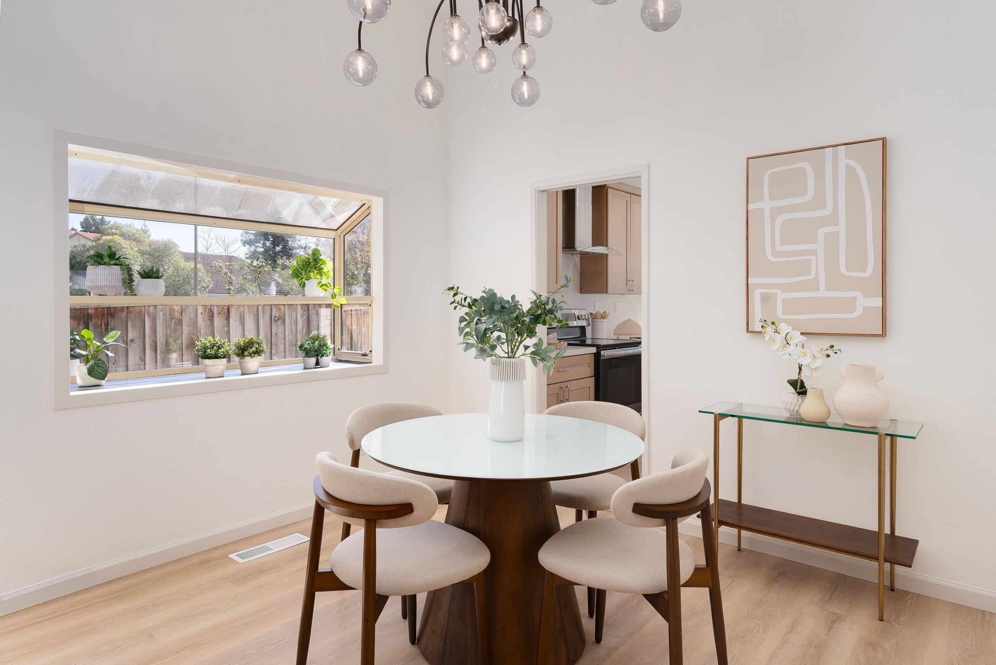 Detail Gallery Image 8 of 37 For 2093 Silence Dr, San Jose,  CA 95148 - 4 Beds | 2 Baths