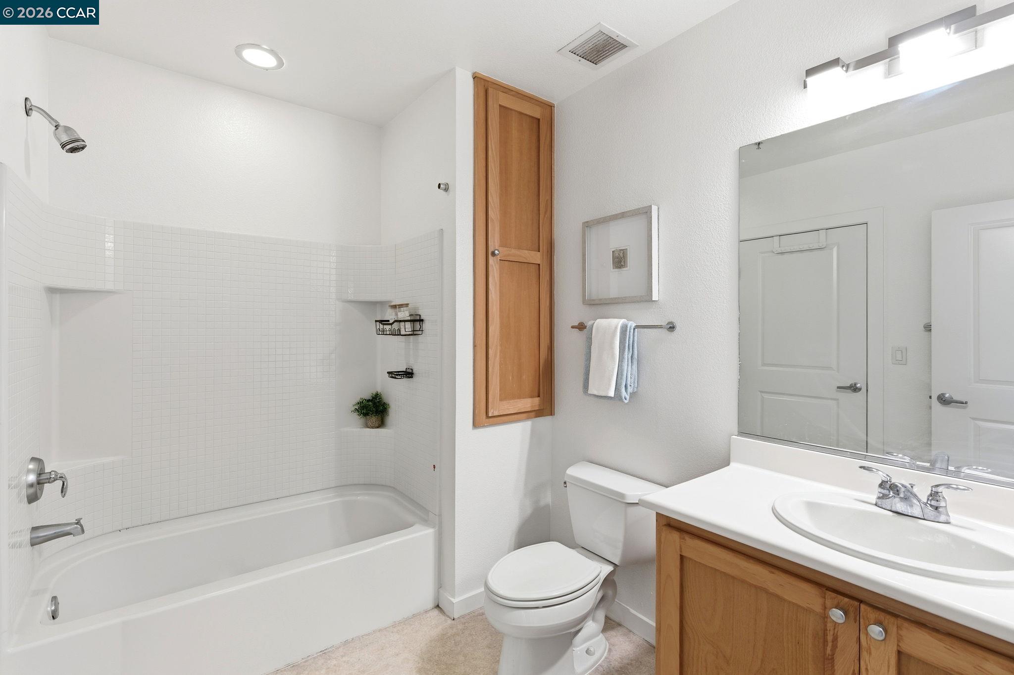 Detail Gallery Image 25 of 32 For 1488 El Camino Real #P5,  South San Francisco,  CA 94080 - 2 Beds | 2 Baths