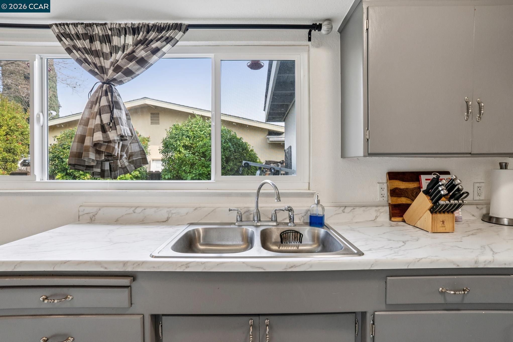 Detail Gallery Image 12 of 26 For 145 Broderick Dr, Brentwood,  CA 94513 - 3 Beds | 1 Baths