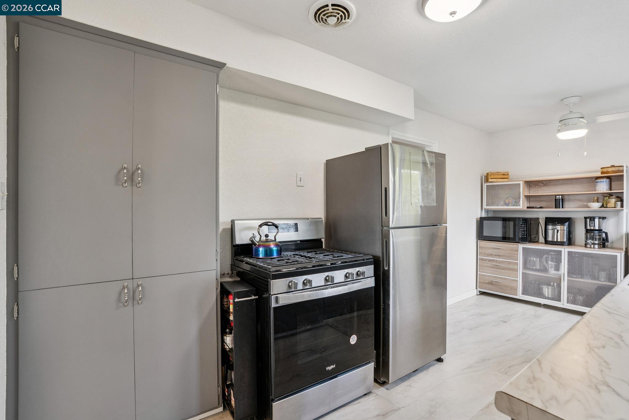 Detail Gallery Image 13 of 26 For 145 Broderick Dr, Brentwood,  CA 94513 - 3 Beds | 1 Baths