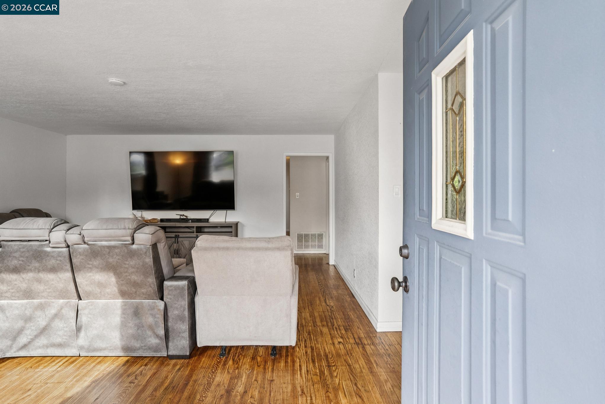 Detail Gallery Image 3 of 26 For 145 Broderick Dr, Brentwood,  CA 94513 - 3 Beds | 1 Baths