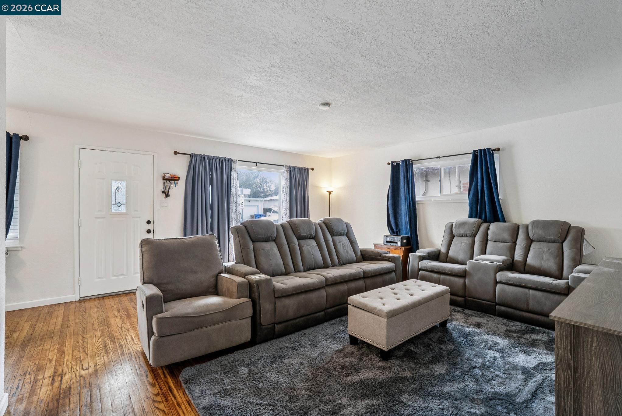 Detail Gallery Image 5 of 26 For 145 Broderick Dr, Brentwood,  CA 94513 - 3 Beds | 1 Baths