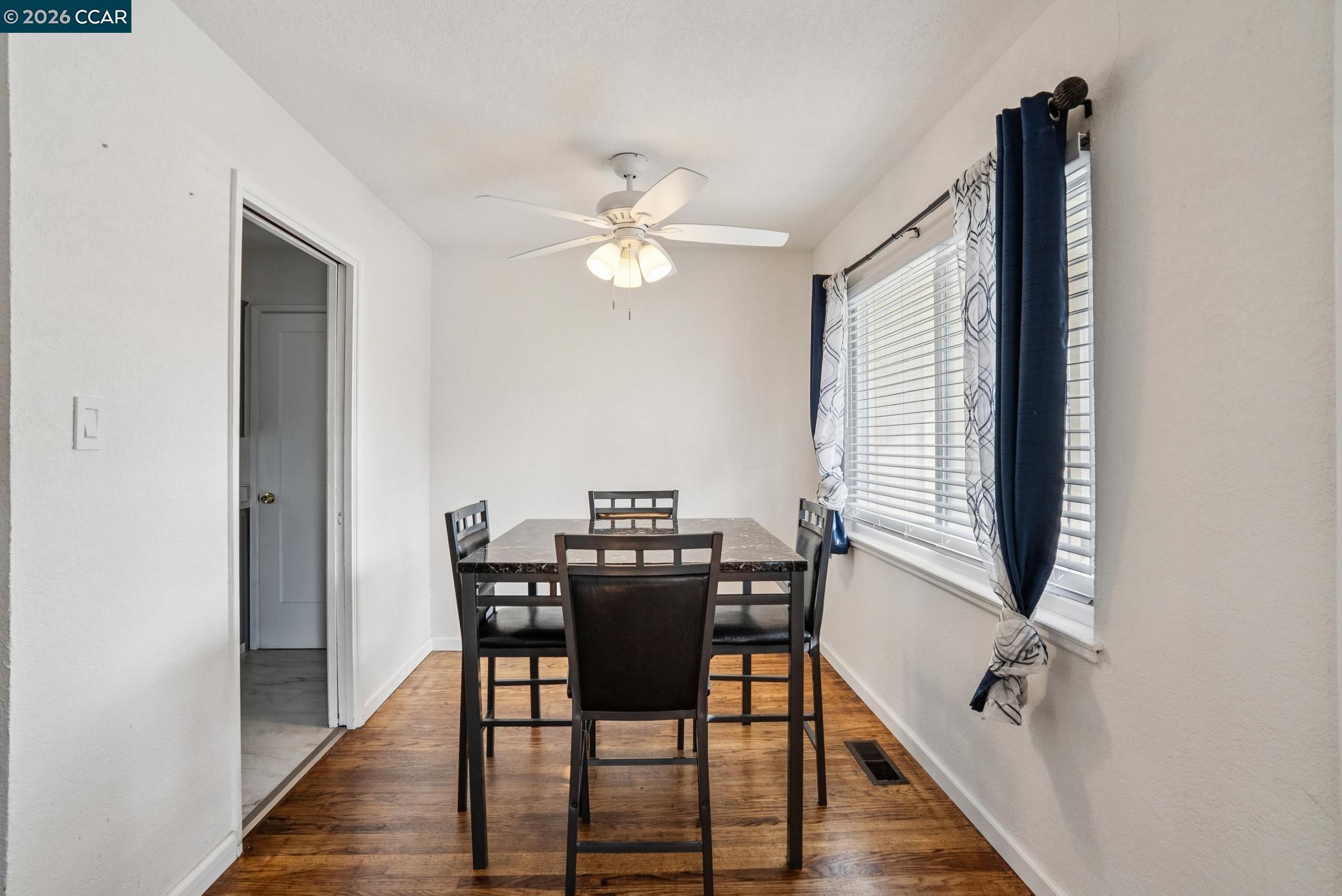 Detail Gallery Image 8 of 26 For 145 Broderick Dr, Brentwood,  CA 94513 - 3 Beds | 1 Baths