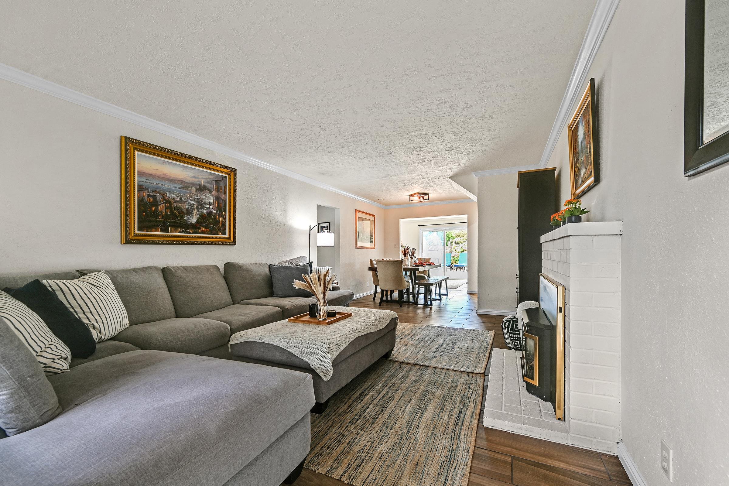 Detail Gallery Image 5 of 33 For 17779 Rainier Ave, Hayward,  CA 94541 - 4 Beds | 2 Baths